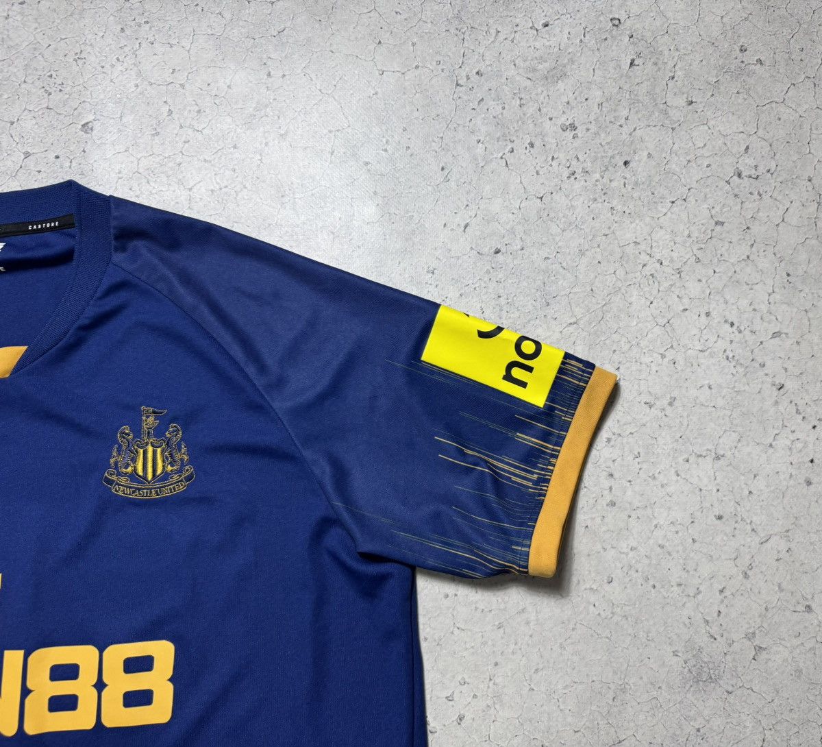 Castore Castore FC Newcastle United 2022/2023 Soccer Jersey Size US XXL / EU 58 / 5 - 3 Thumbnail
