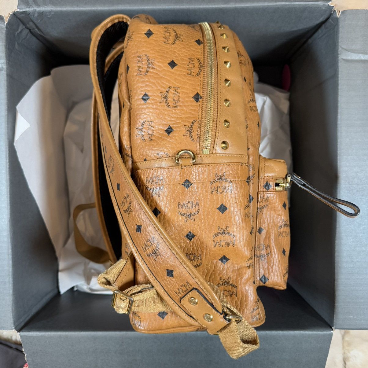 MCM MCM Visetos Studded Medium Stark M Logo Backpack Cognac Size ONE SIZE - 6 Thumbnail