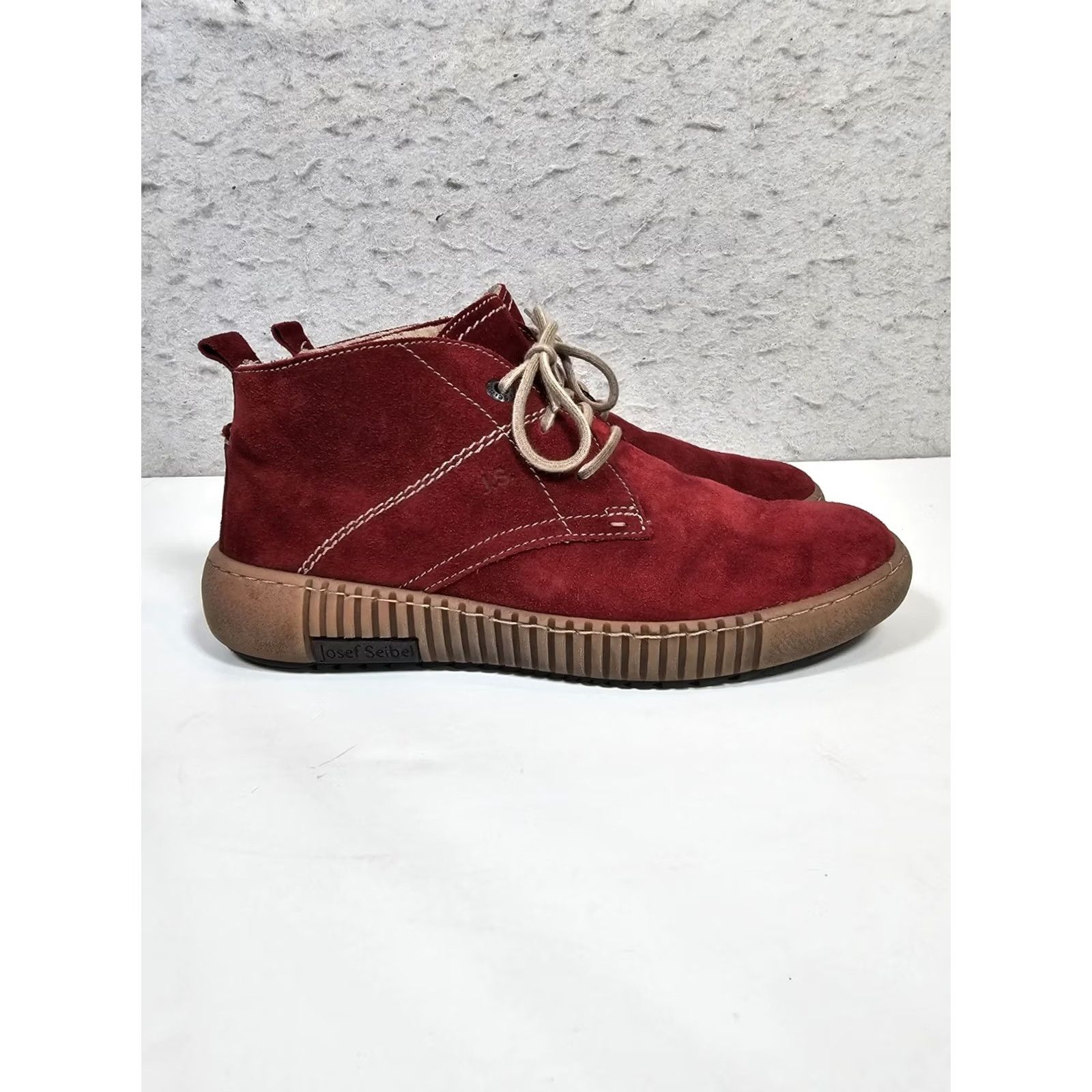 Vintage VINTAGE Josef Seibel Chukka Boots Women’s Sz 41 Red Suede Sherpa Lined Ankle Leather Insole Warm Indoor Outdoor Bohemian 90s? No, not N/A Size US 8 / IT 38 - 2 Thumbnail