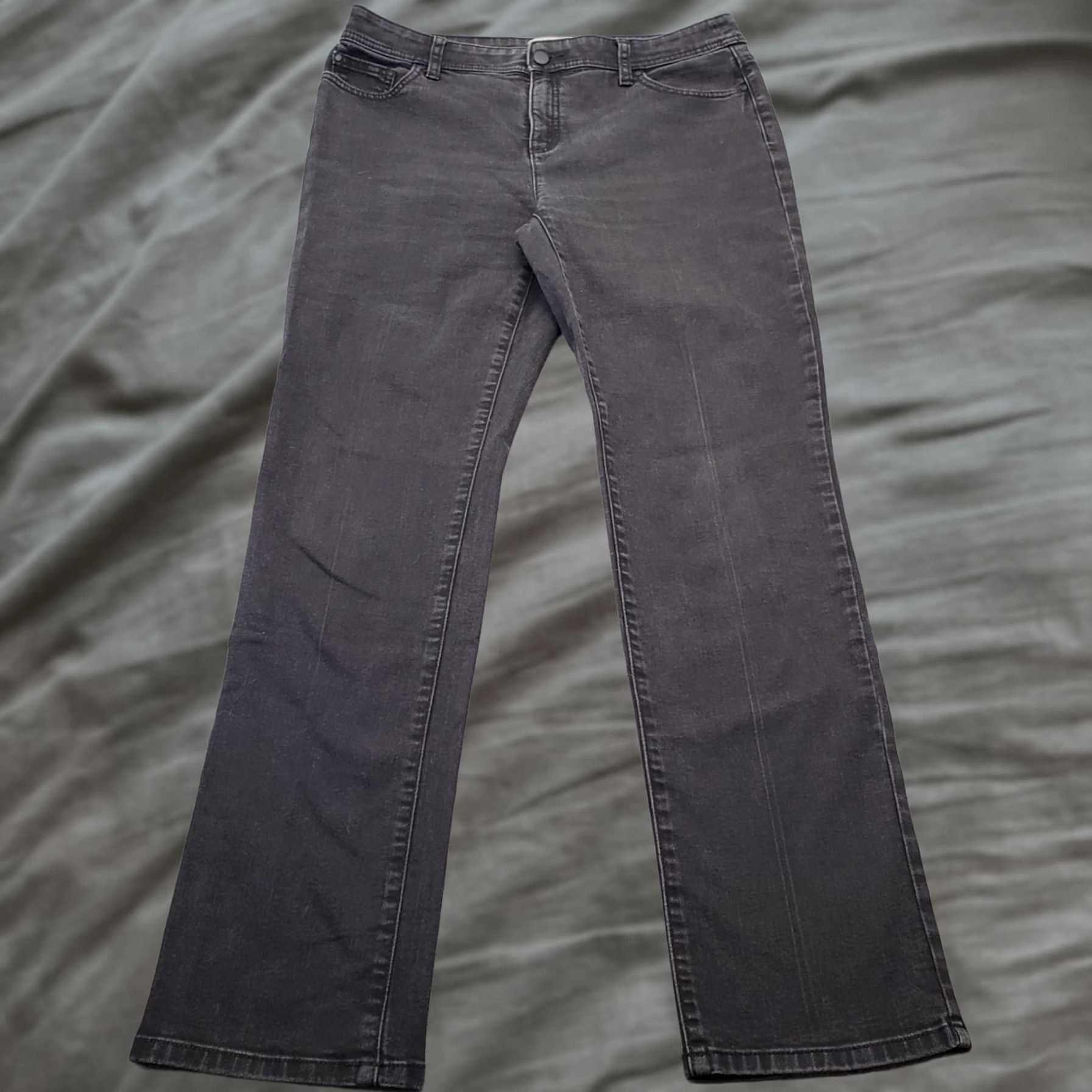 Vintage Chico's Jeans Womens M Black Denim Stretch Slimming Straight Leg Jeans Regular Waist 32.5in Inseam 31in Pockets Size 32" / US 10 / IT 46 - 1 Thumbnail