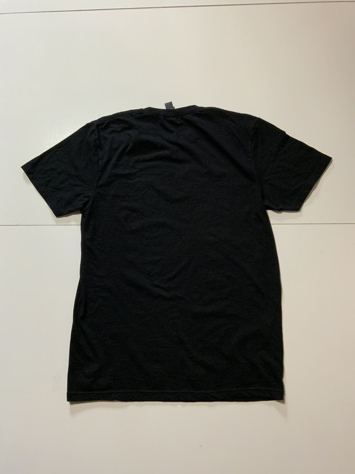 Other Hot Johnny Volcano Eruption Rock Band Black Graphic T-Shirt Size US M / EU 48-50 / 2 - 2 Thumbnail