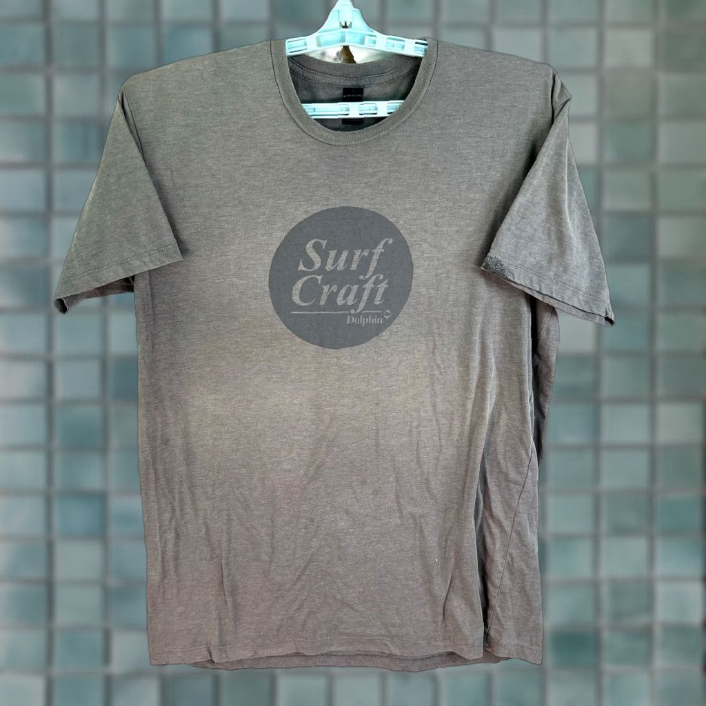 Vintage Surf Craft Dolphin Water Racing Boards NZ Skis T-Shirt Mens Size L Gray Size US L / EU 52-54 / 3 - 1 Thumbnail