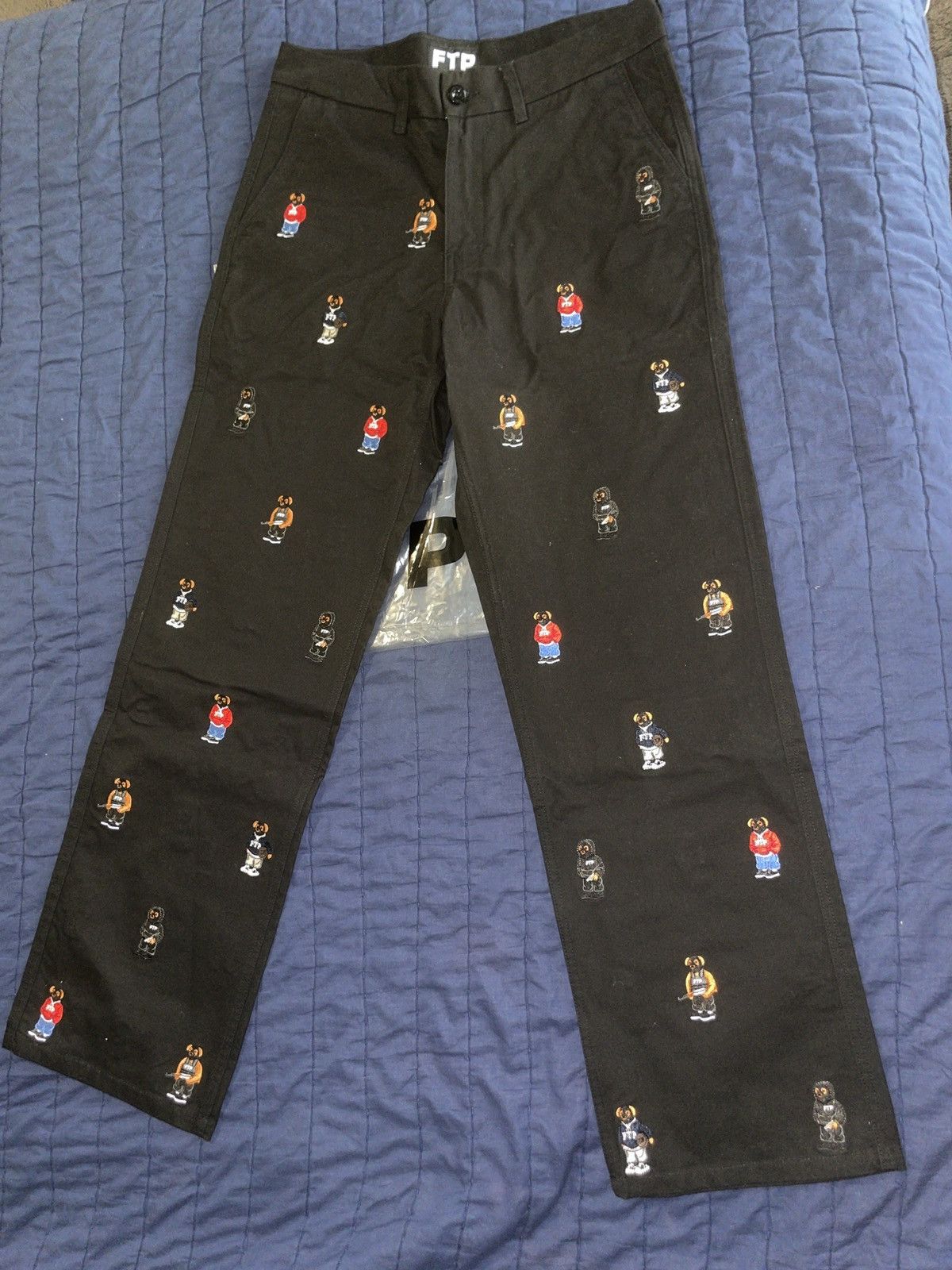 パンツ FTP Bear Chino Pant FTP Bear Chino Pant