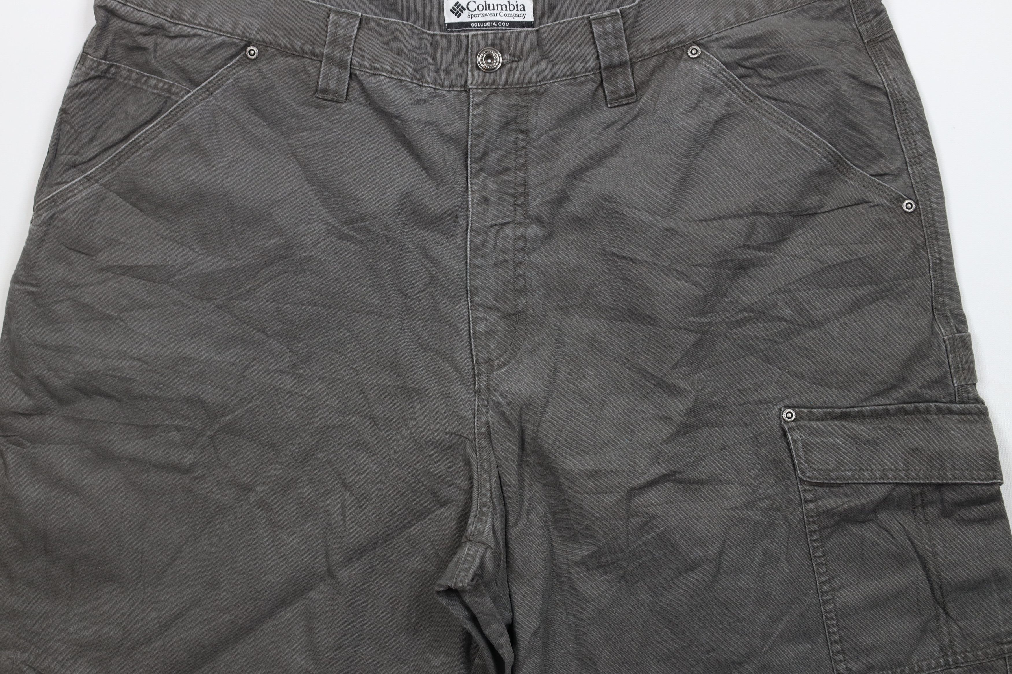 Columbia × Vintage Vintage Columbia Spell Relaxed Fit Canvas Cargo Shorts Gray Size US 42 / EU 58 - 3 Thumbnail
