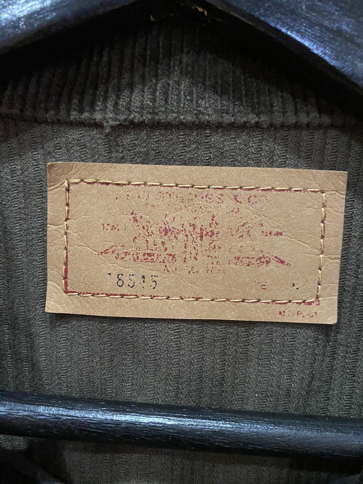 Levi's Vintage Levi’s Brown Corduroy Jacket Timeless Style Red Tab Size M / US 6-8 / IT 42-44 - 4 Thumbnail