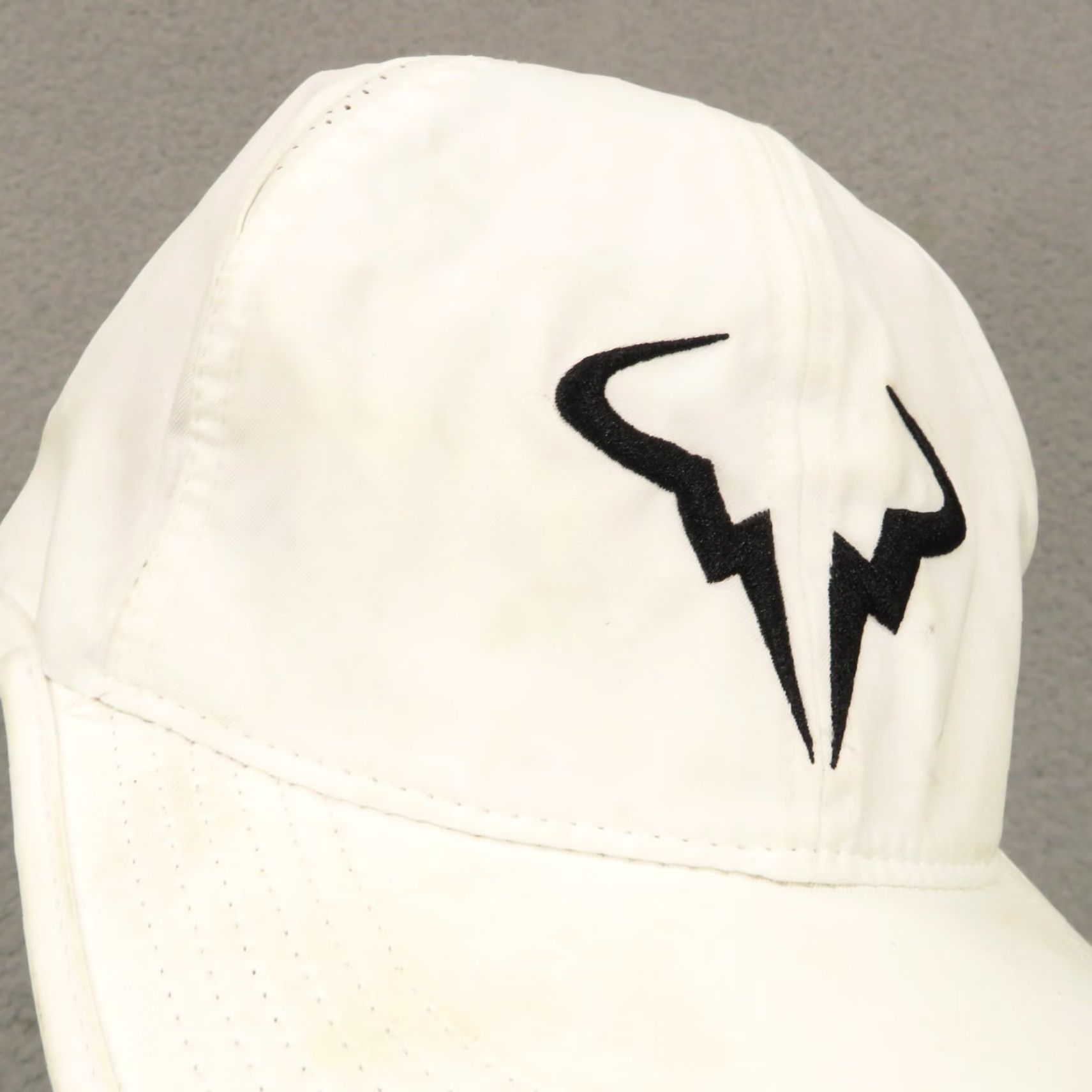 Nike VINTAGE: Nike Hat Strap Back Rafa S/M Rafael Nadal 2018 French Open Roland Garros Dri Fit Size ONE SIZE - 3 Thumbnail