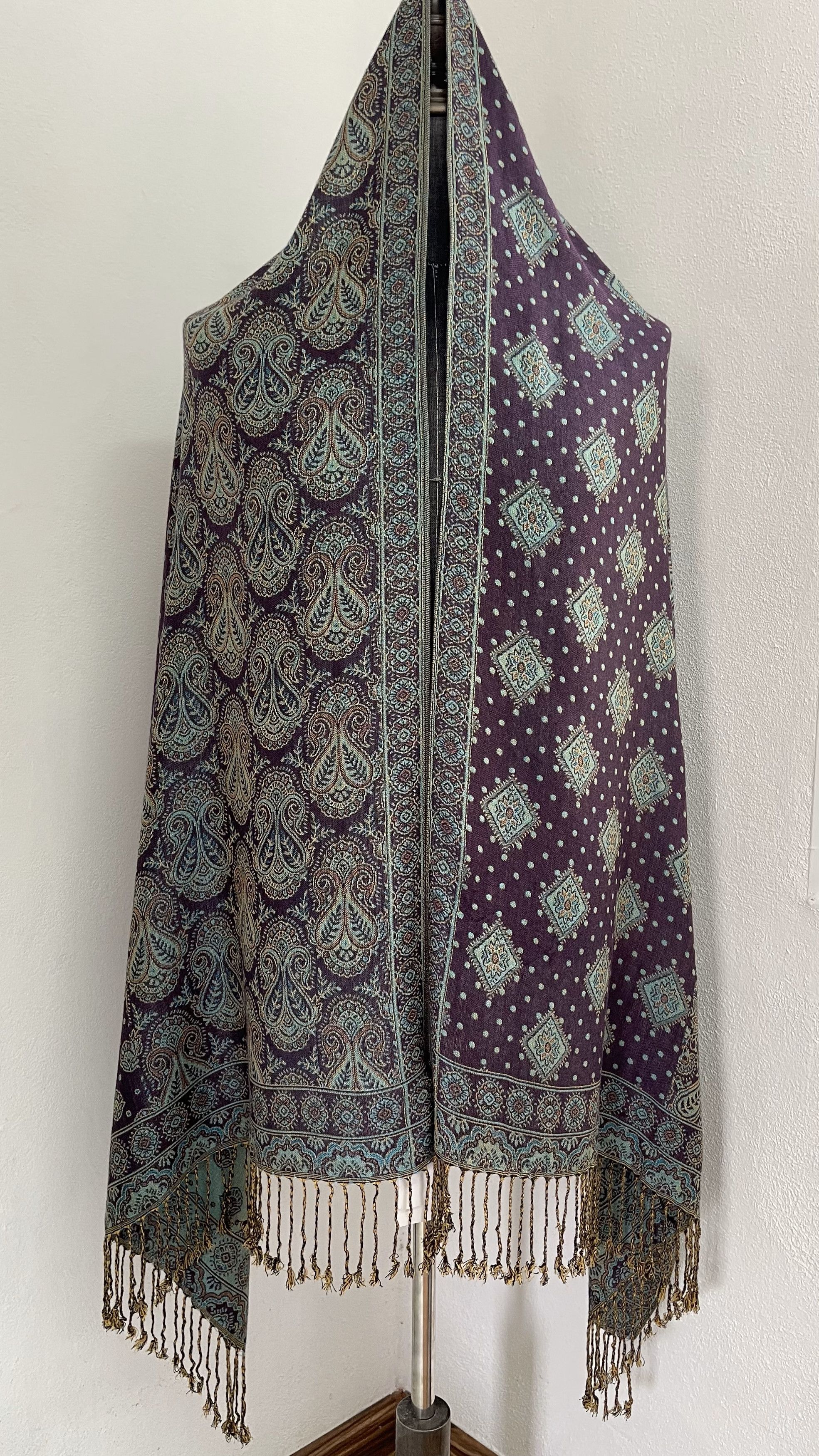 Vintage Vintage Big Size Scarves, Large-Sized Wrap - 6079 Size ONE SIZE - 2 Thumbnail