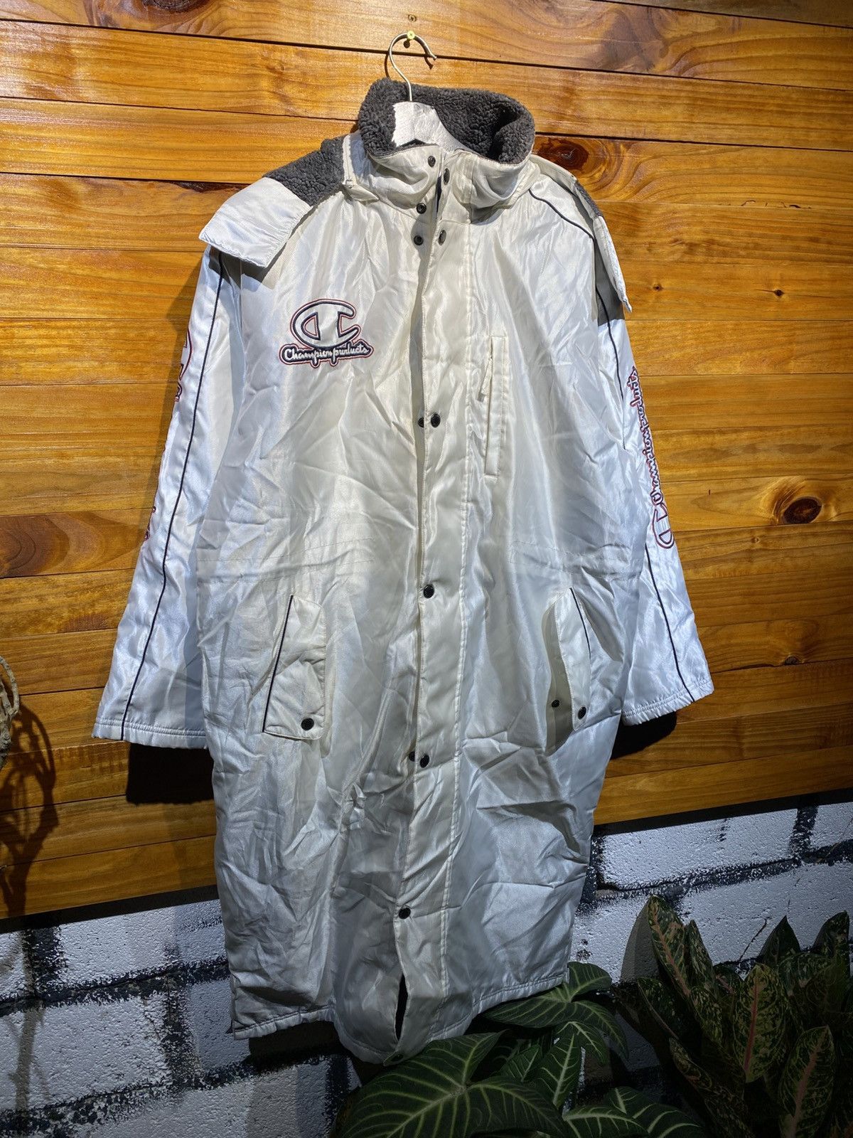 Champion Vintage Champion Products White Long Parka Jacket Sherpa Size US S / EU 44-46 / 1 - 5 Thumbnail