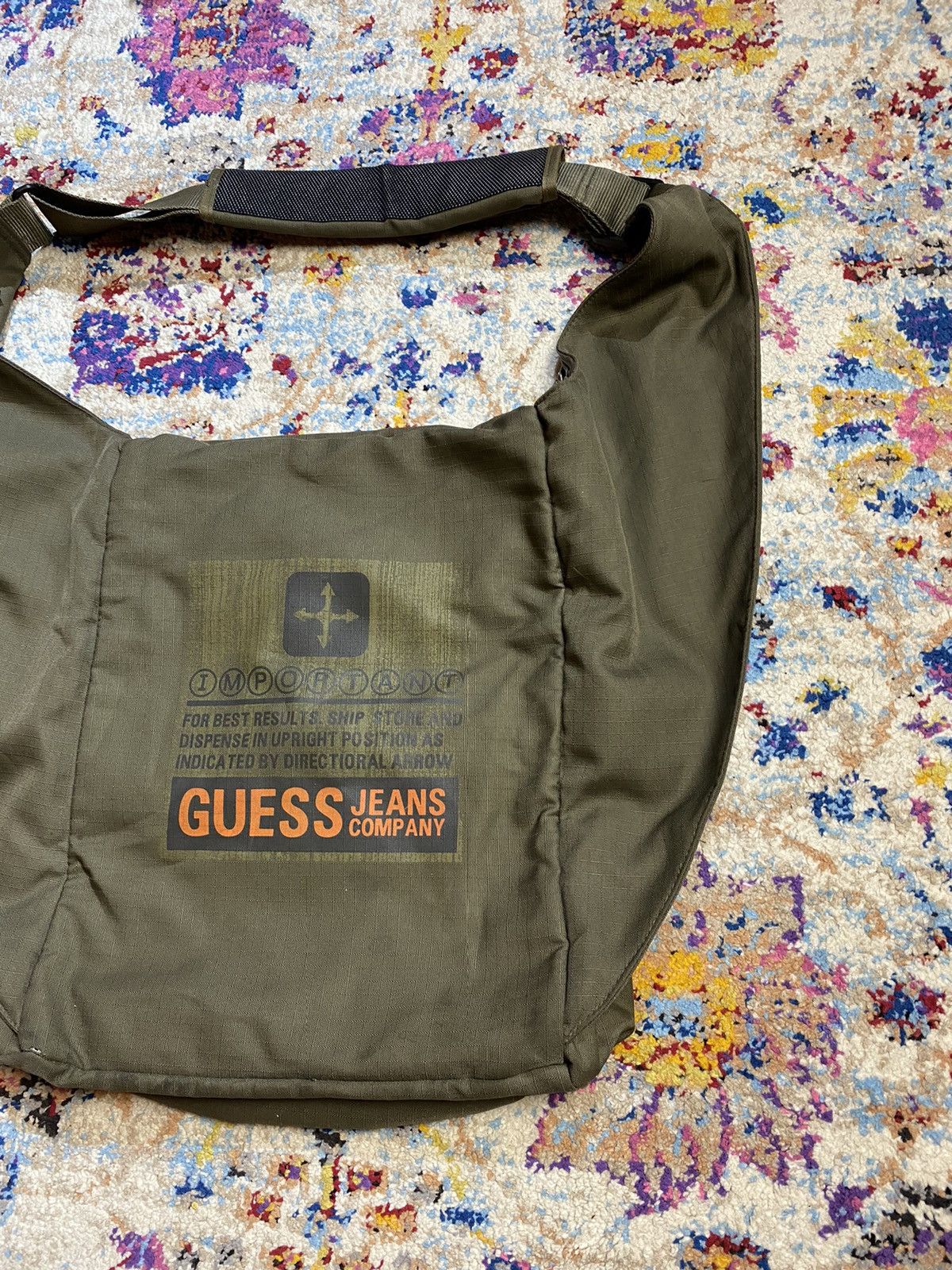 Guess 2003 Guess Jeans Company Multizipper Sling Fatigue Bag Size ONE SIZE - 5 Thumbnail