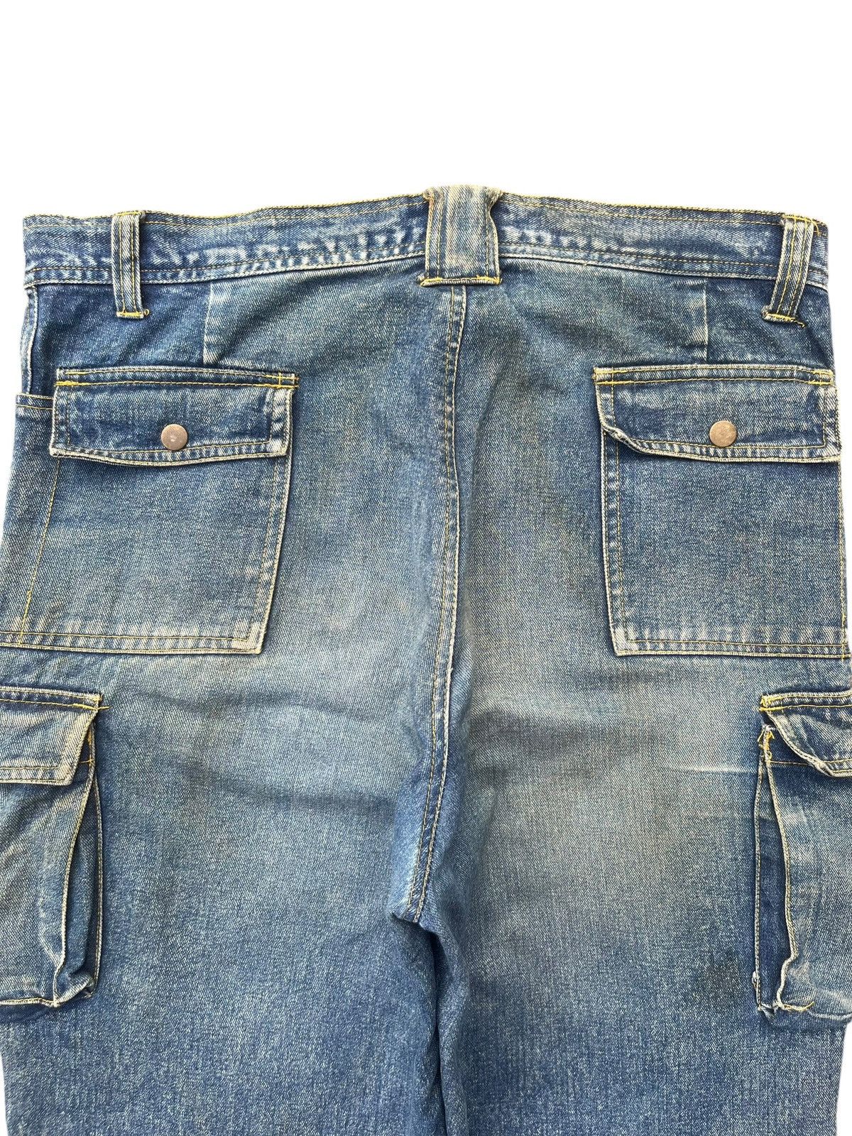 Japanese Brand Vintage Japanese Brand Mud Wash Tactical Cargo Frayed Jeans Size US 34 / EU 50 - 6 Thumbnail