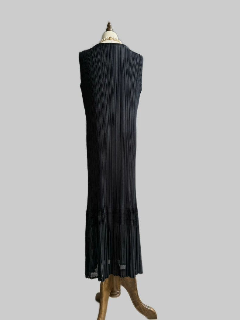 Issey Miyake Issey Miyake black dress Size M / US 6-8 / IT 42-44 - 8 Thumbnail