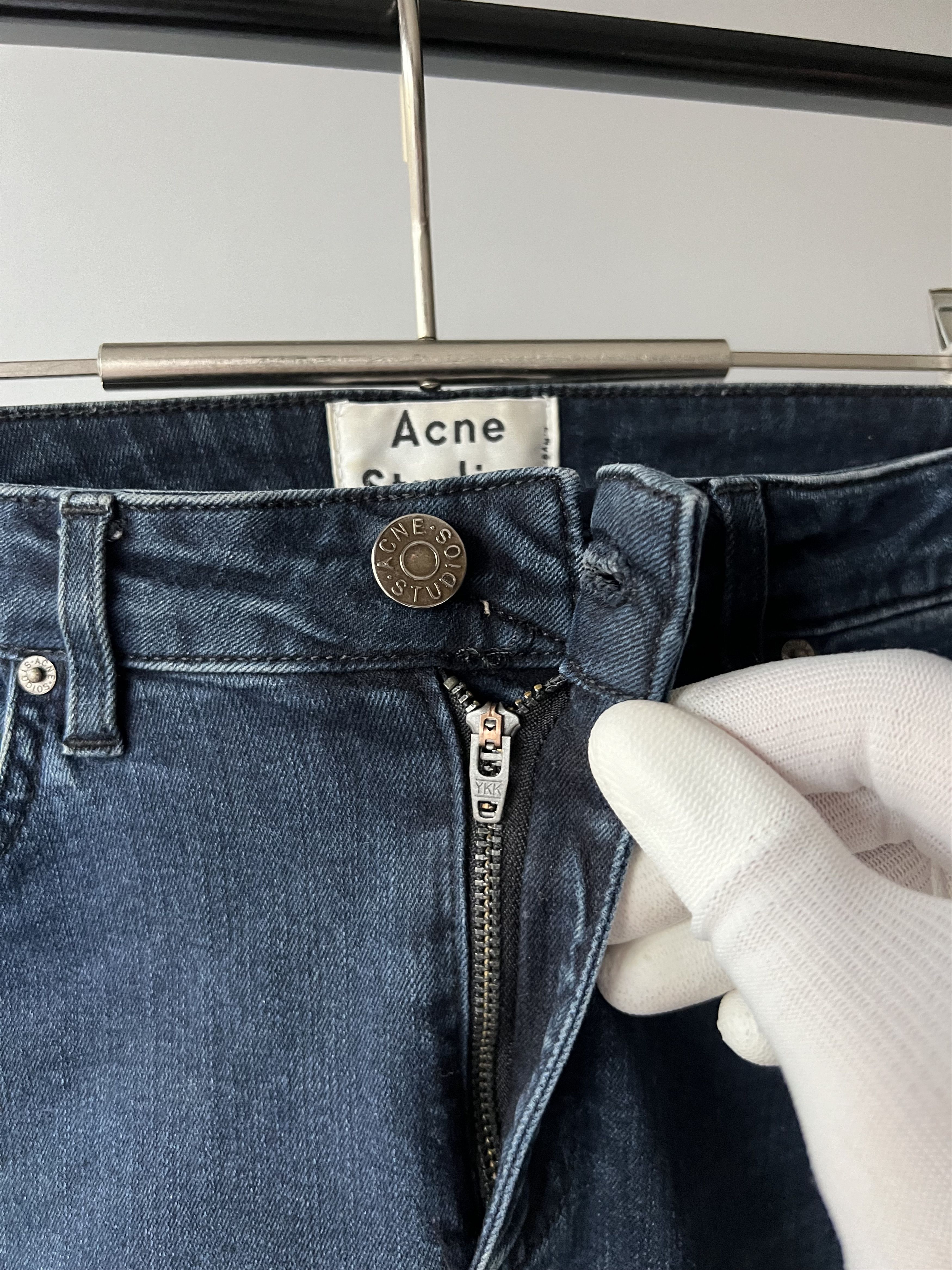 Acne Studios Women's Acne Studios Skin 5 Deep Faded Denim Skinny Jeans Size 28" / US 6 / IT 42 - 7 Thumbnail