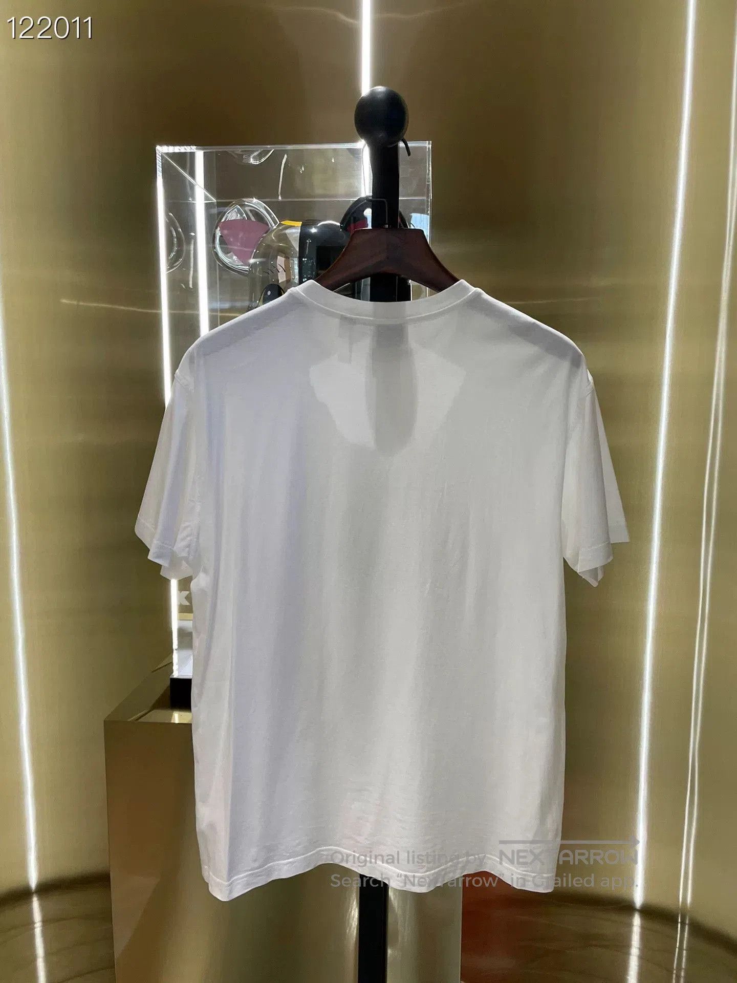 Burberry Burberry Women's White T. Size S / US 4 / IT 40 - 2 Thumbnail