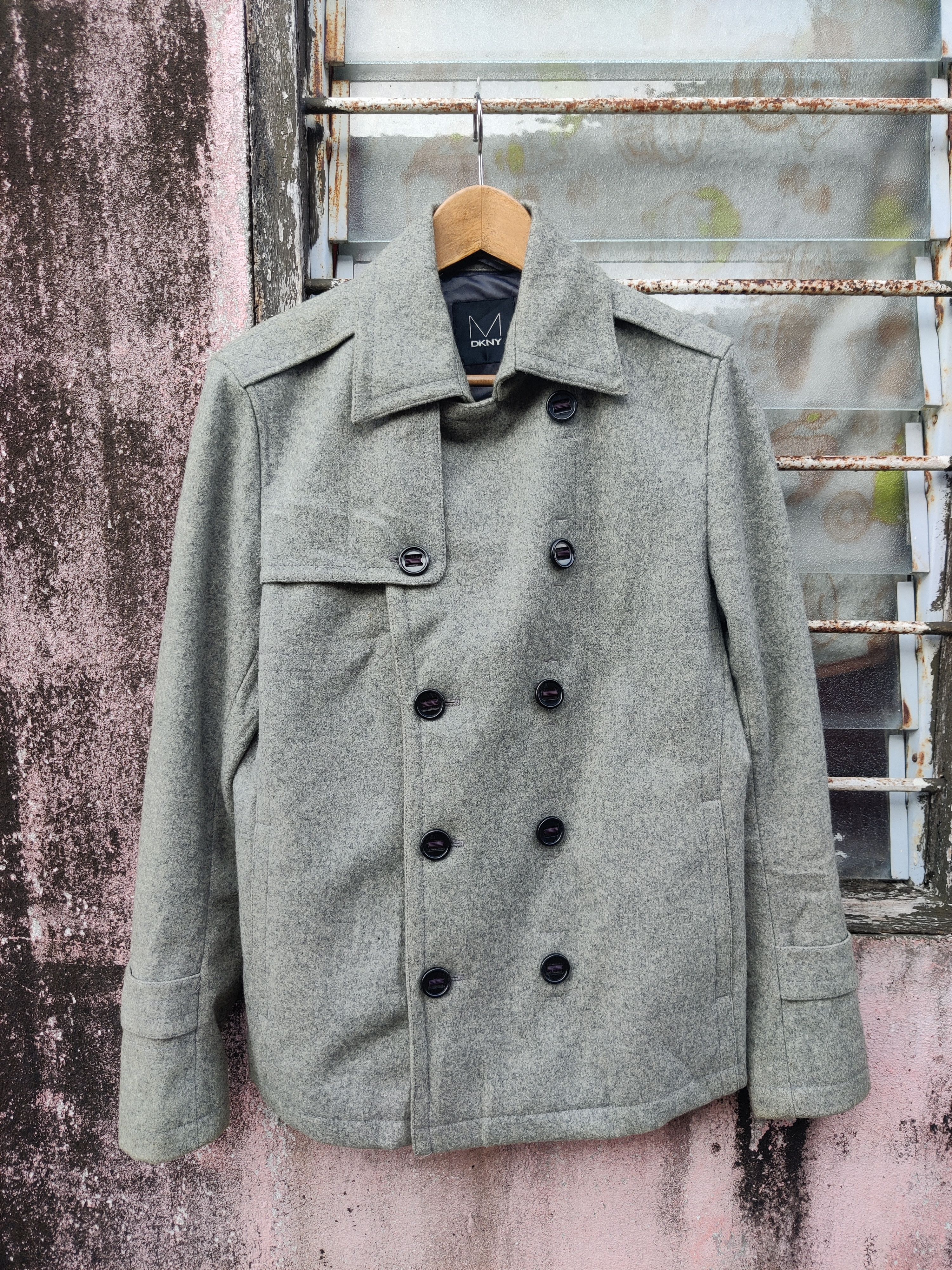 DKNY Vintage DKNY Double Breasted Wool Jacket Size US S / EU 44-46 / 1 - 2 Thumbnail
