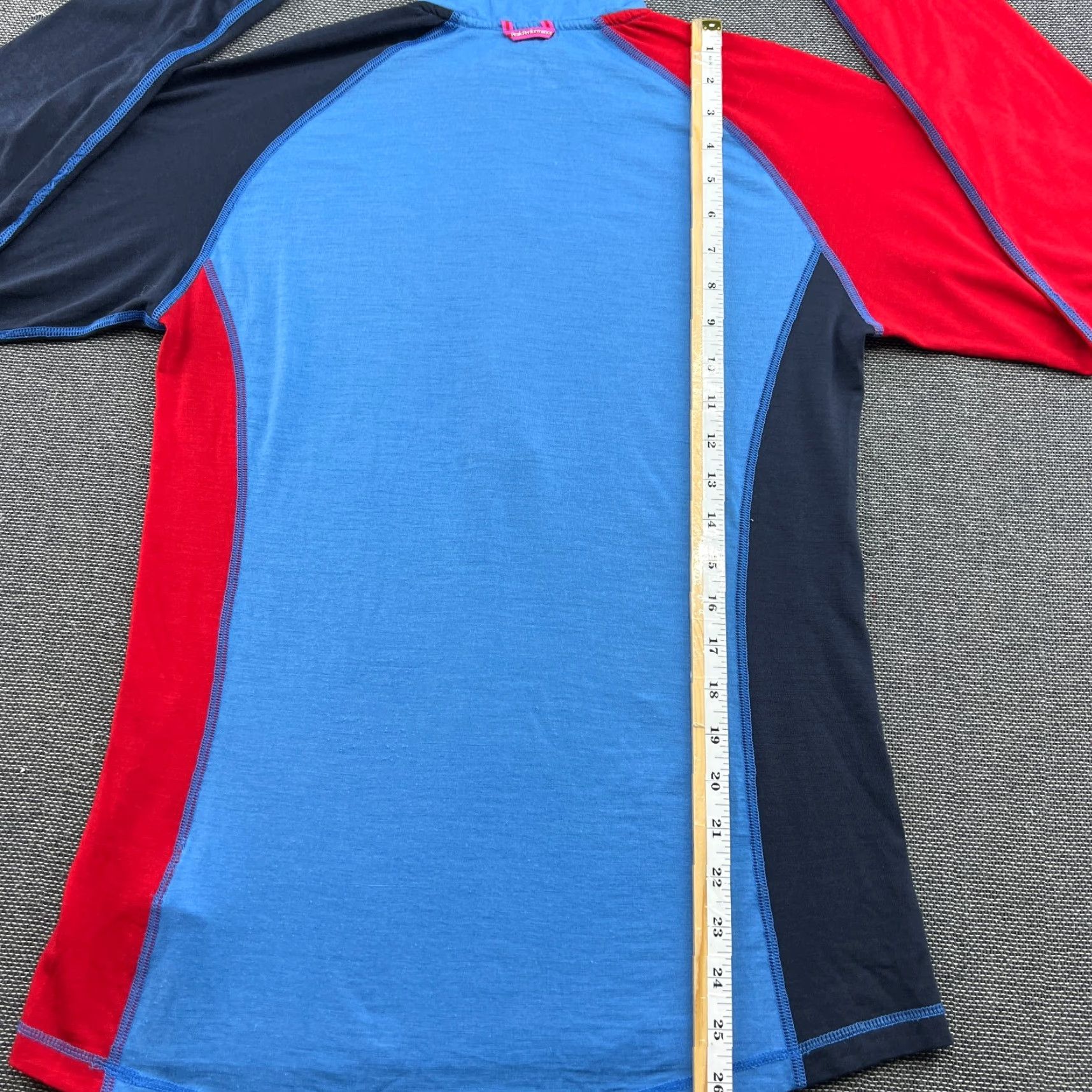 Peak Performance Peak Performance Base Layer Shirt Womens Large 50% Merino Wool Outdoor Hiking Shirt Mens? Size L / US 10 / IT 46 - 7 Thumbnail