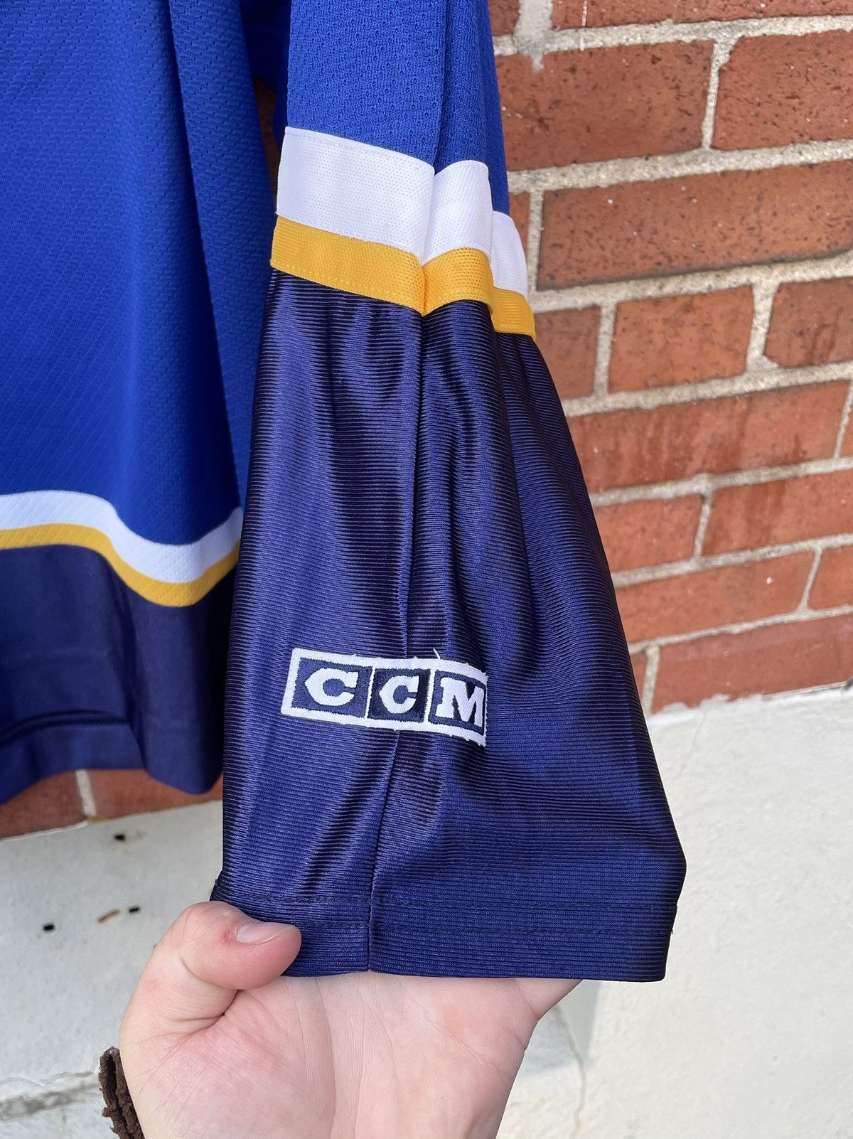 Ccm Vintage 90s CCM St Louis Blues Hockey Jersey Size US M / EU 48-50 / 2 - 4 Thumbnail