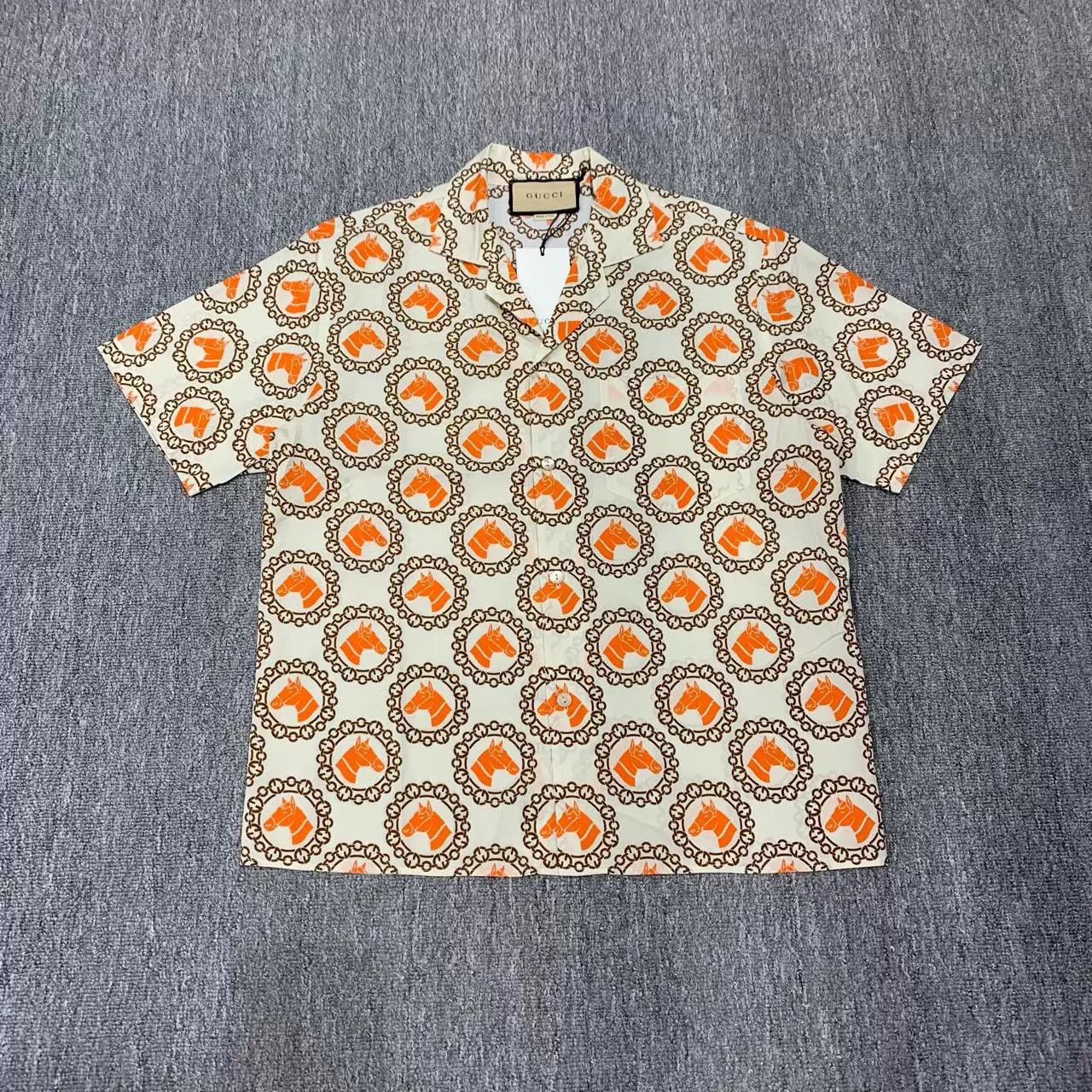 Gucci Gucci Pony Print Short Sleeve Shirt 48 NWT Size US M / EU 48-50 / 2 - 6 Thumbnail