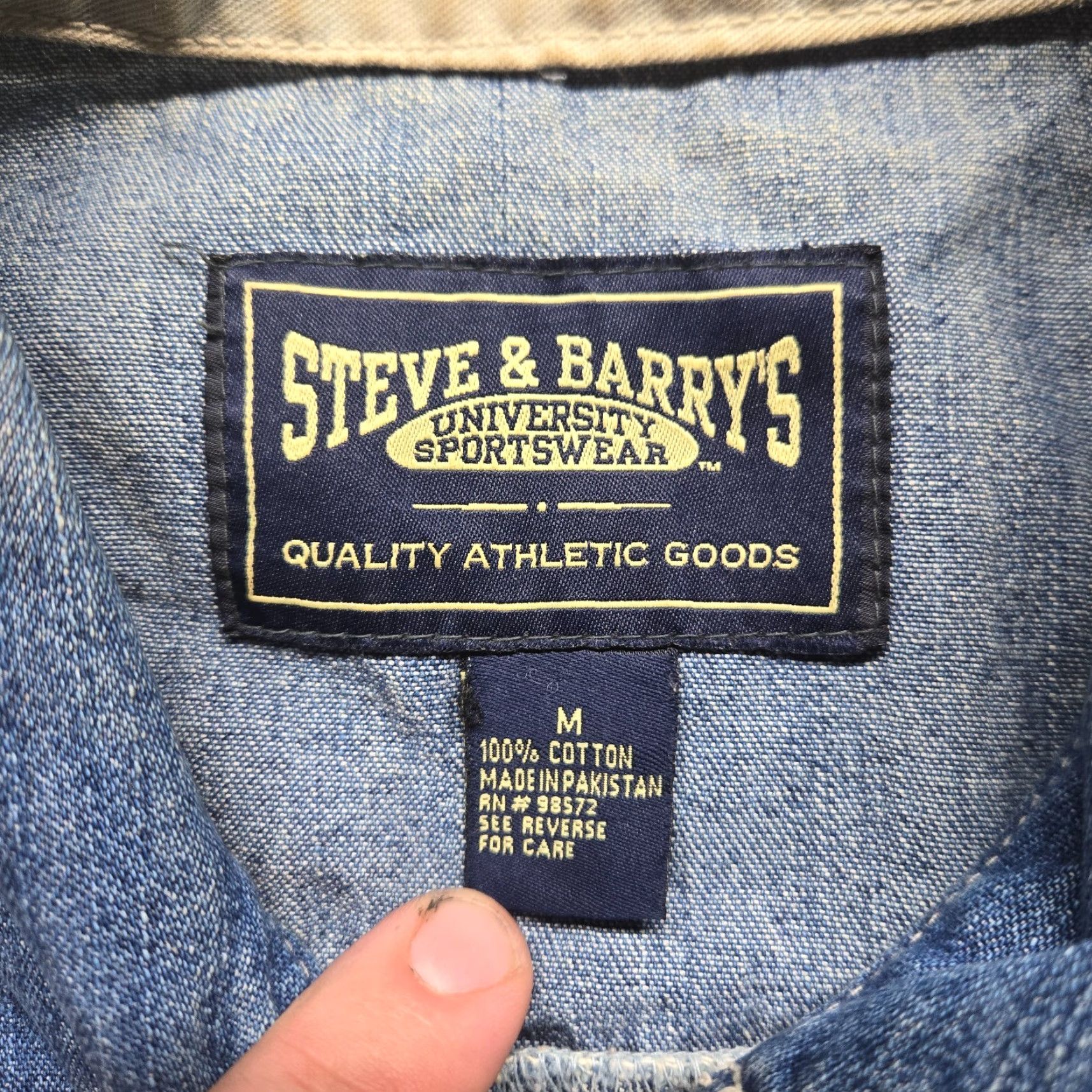 Vintage VINTAGE Steve & Barry's Denim Jacket Women's Adult Medium Blue 100% Cotton Size 32" / US 10 / IT 46 - 3 Thumbnail
