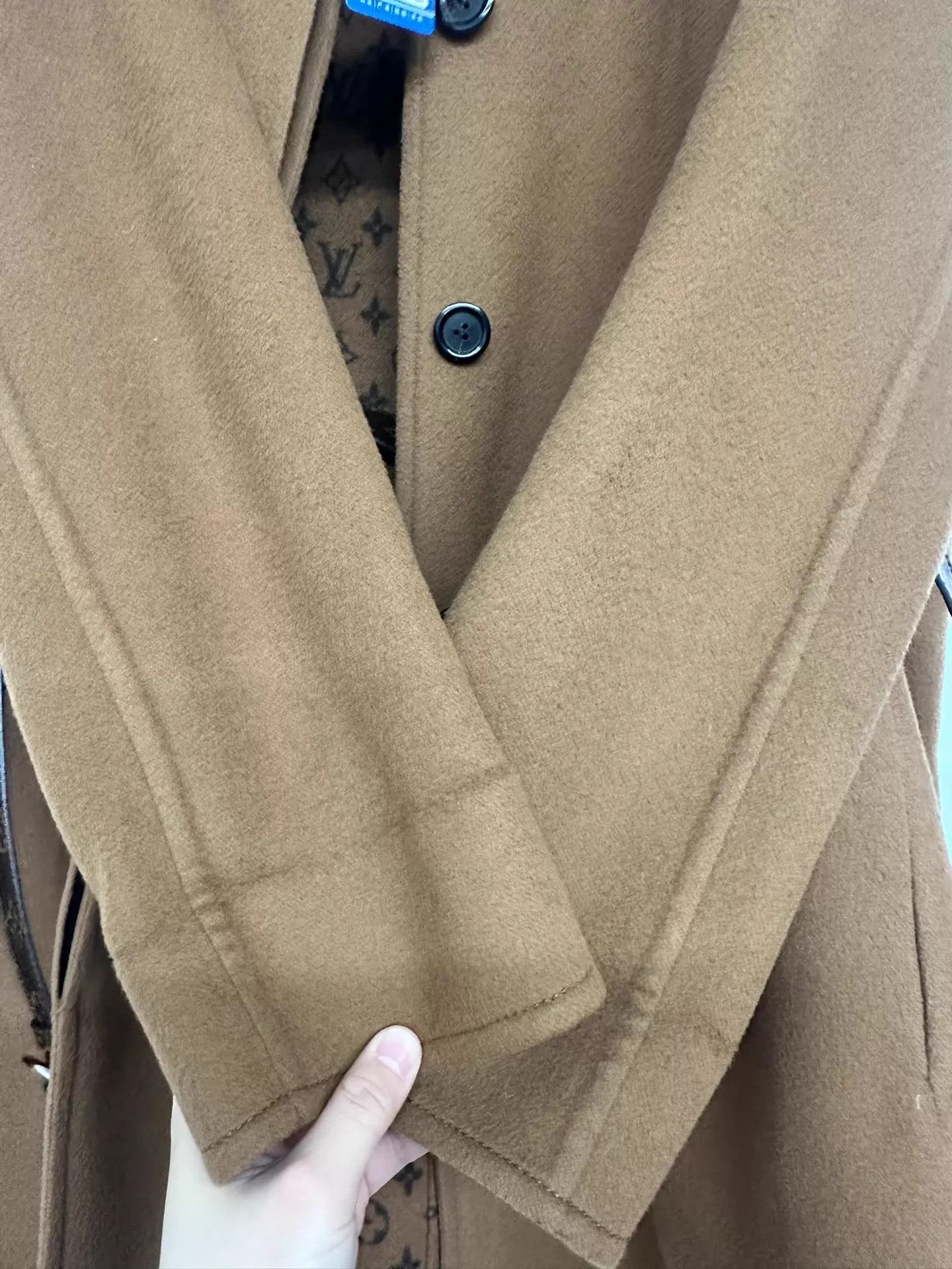 Louis Vuitton LV All Over Logo Coat Size 38 Size S / US 4 / IT 40 - 5 Thumbnail