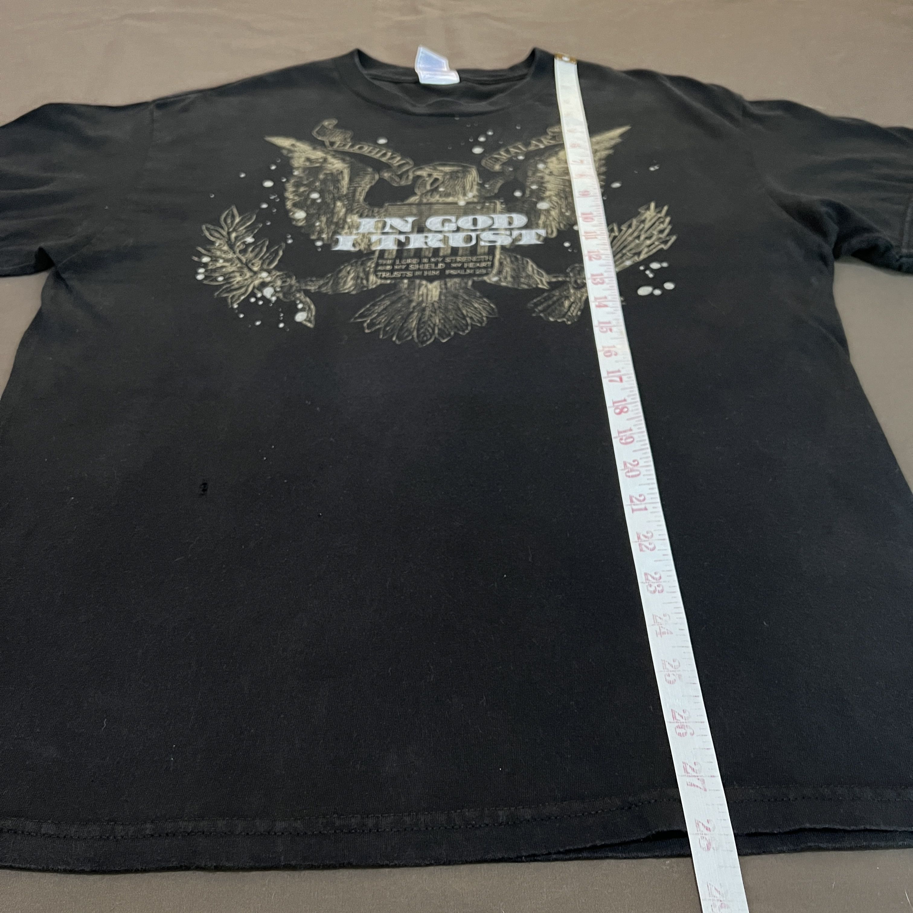 Vintage Vintage Y2K In God I Trust Jesus Holy Bible Tee Size US L / EU 52-54 / 3 - 9 Thumbnail