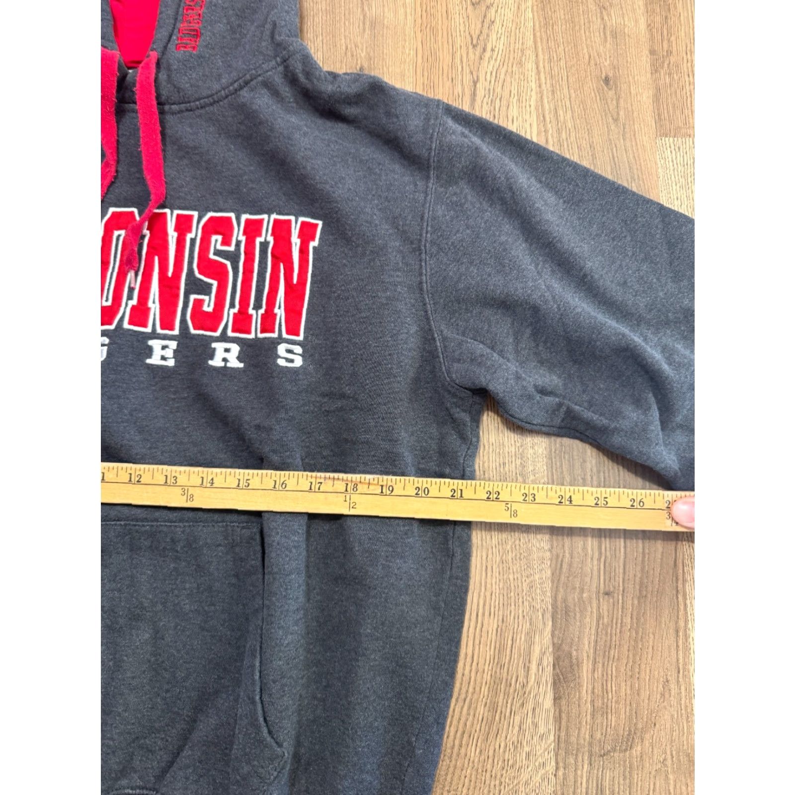 Vintage Stadium Athletics Hoodie Men's Large Gray Wisconsin Badgers Sweatshirt Size US L / EU 52-54 / 3 - 7 Thumbnail