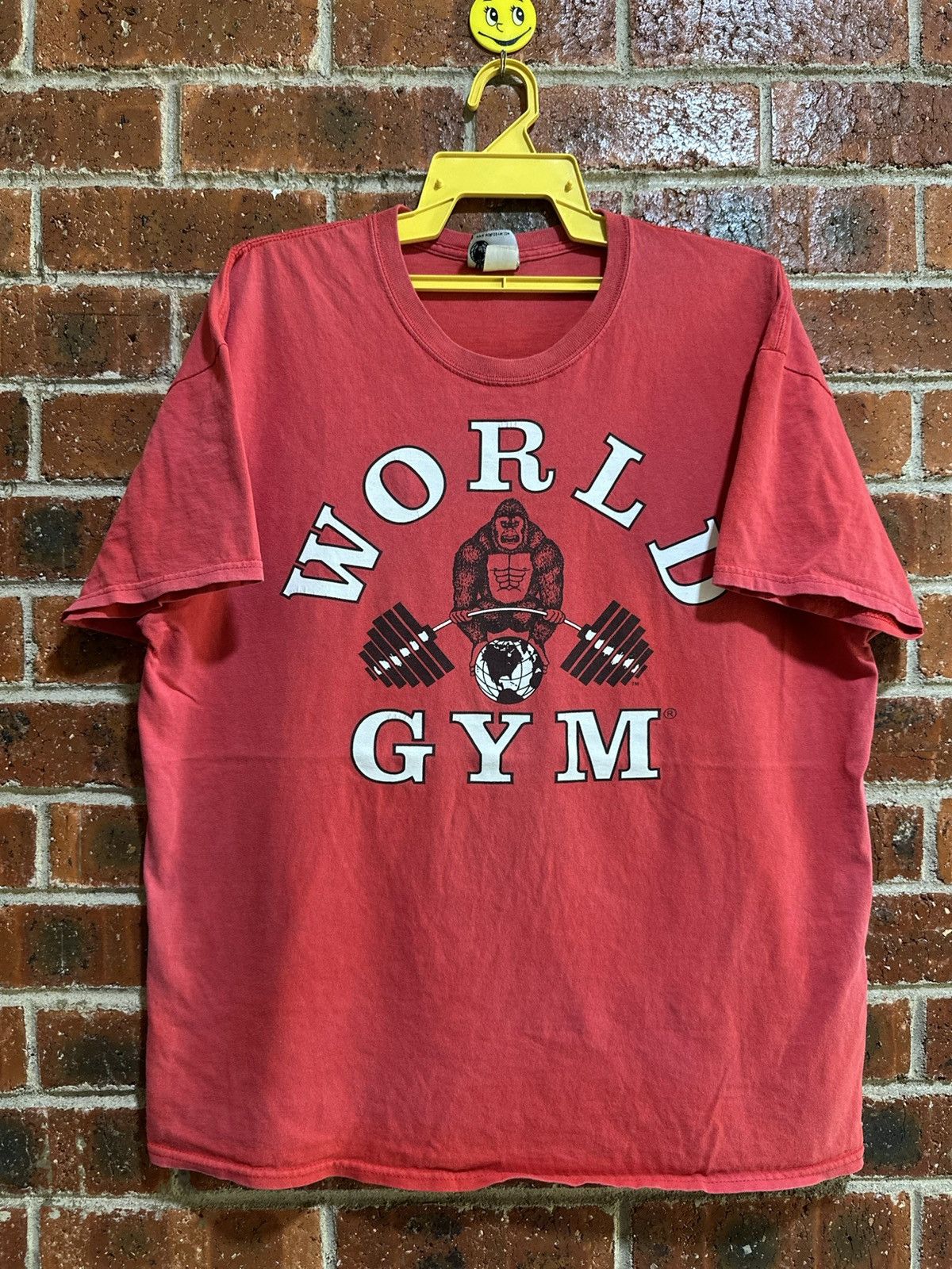 Vintage Vintage World Gym Gorilla Faded Tee Size US XL / EU 56 / 4 - 1 Thumbnail