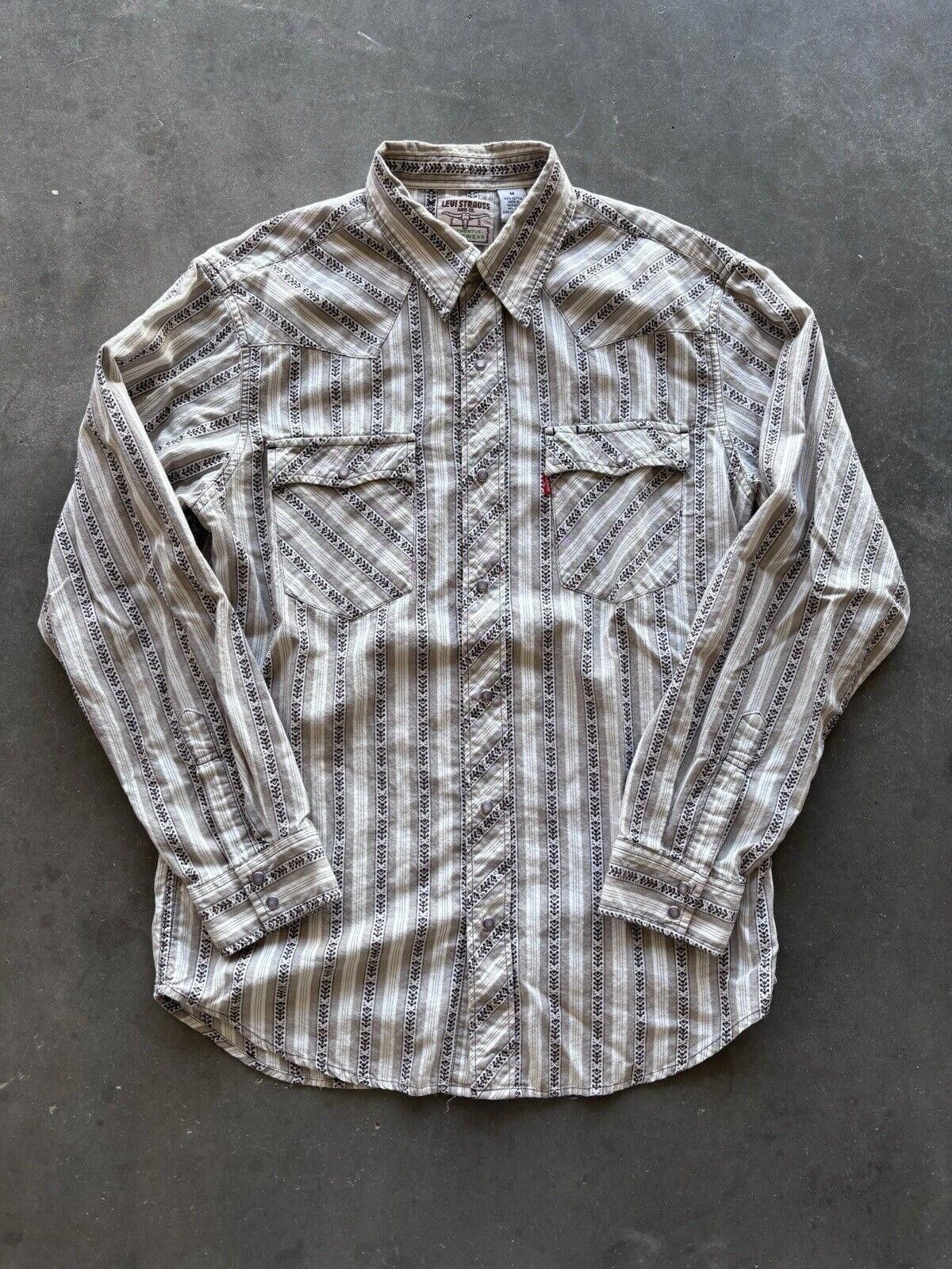 Levi's × Vintage Vintage Levi’s Sawtooth Pearl Snap Longsleeve Shirt Medium Size US M / EU 48-50 / 2 - 1 Thumbnail