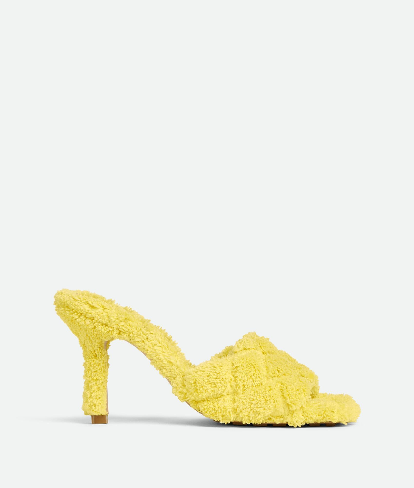 Bottega Veneta o1loc1c0925 734547 Padded Sandals Mules in Sherbert Size US 5 / IT 35 - 1 Thumbnail