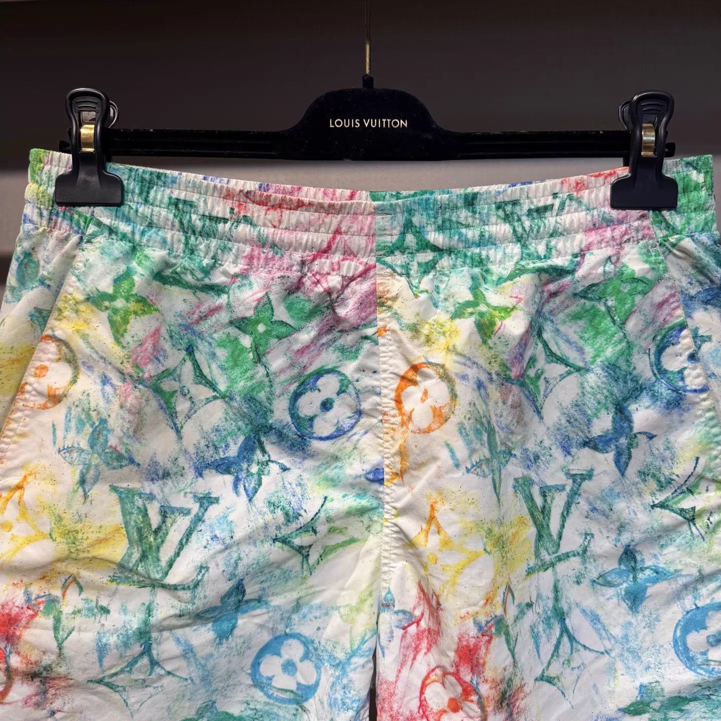 Louis Vuitton Louis Vuitton Crayon Graffiti Monogram M Short New Size US 32 / EU 48 - 3 Thumbnail