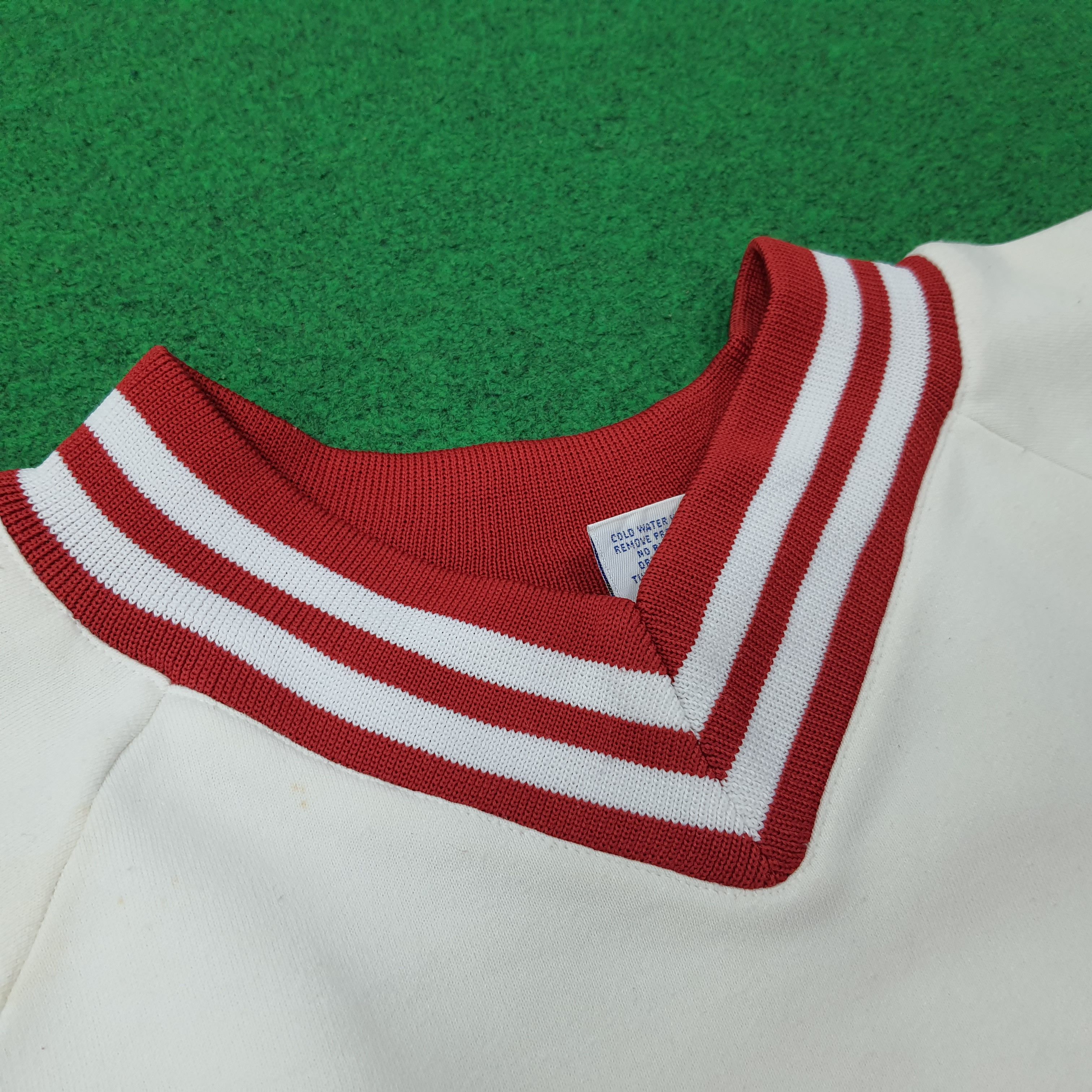 Vintage Vintage Keith Hall School KHS USA Sweatshirt C268N20 Size US M / EU 48-50 / 2 - 5 Thumbnail