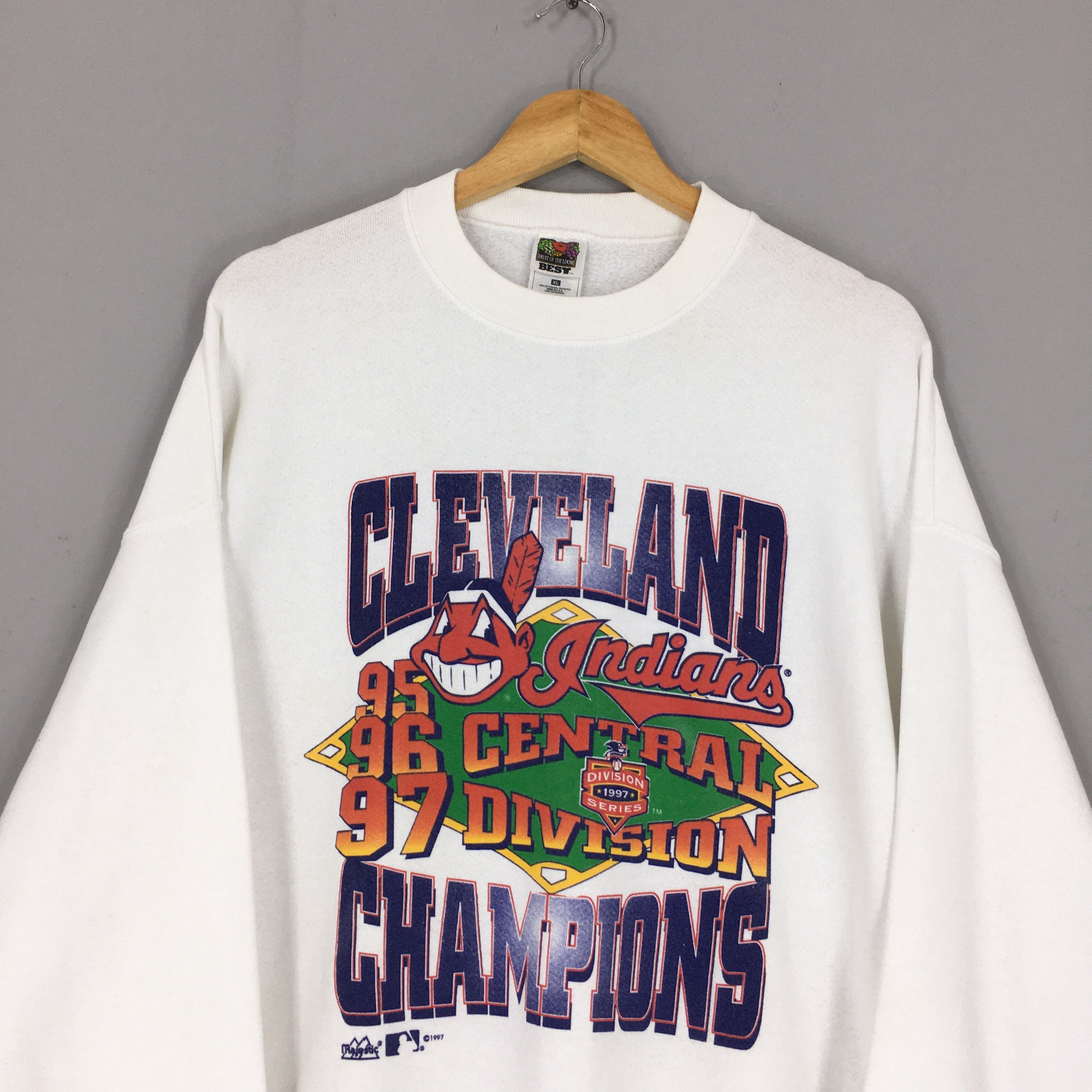 Logo 7 × MLB × Vintage Vintage 90s Cleveland Indians MLB Sweatshirt XLarge Size US XL / EU 56 / 4 - 2 Thumbnail