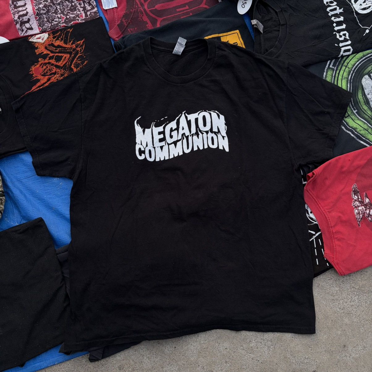 Band Tees Megaton Communion Size US XL / EU 56 / 4 - 1 Thumbnail