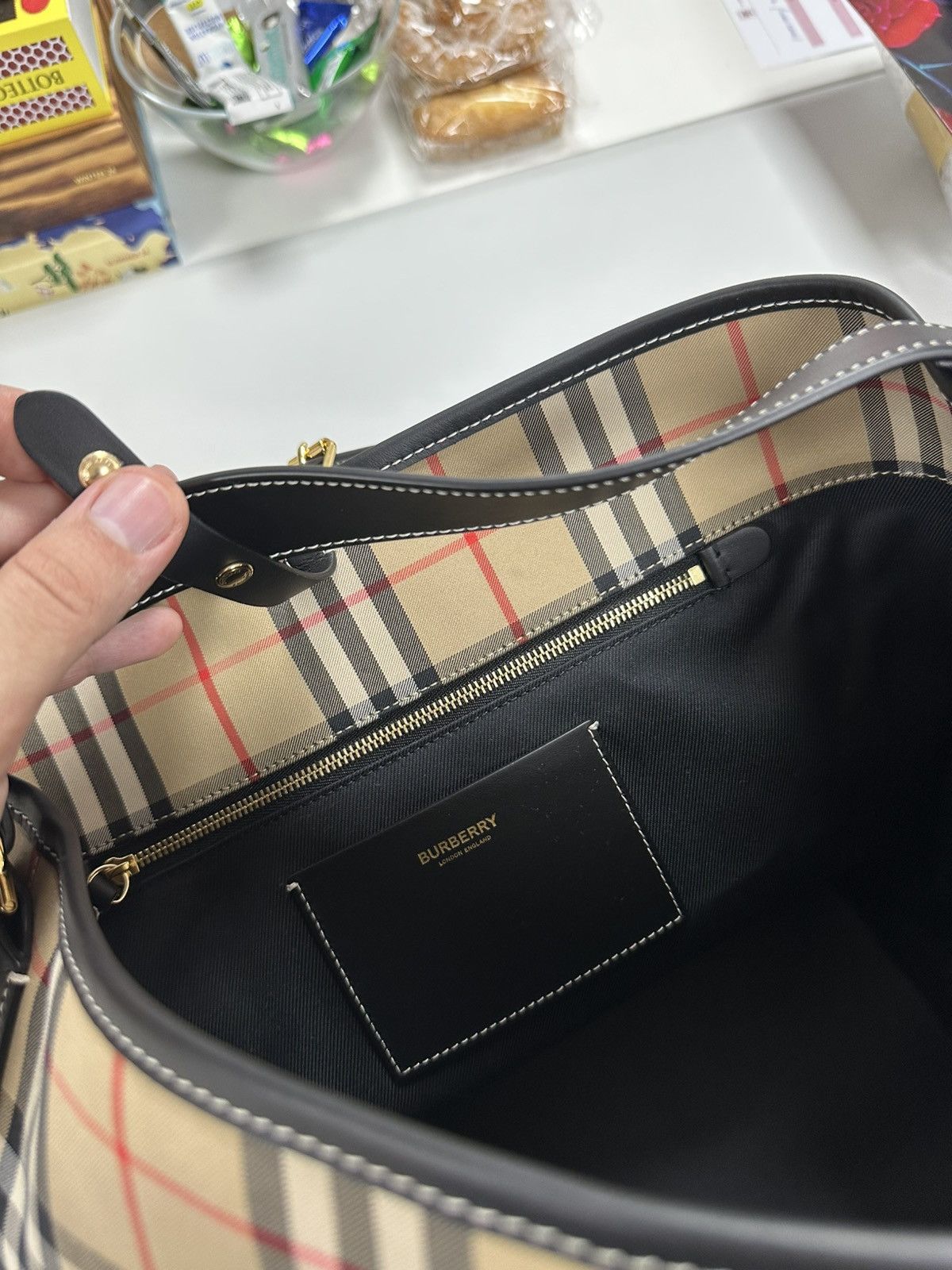 Burberry BURBERRY ASHBY CHECK CANVAS Size ONE SIZE - 4 Thumbnail