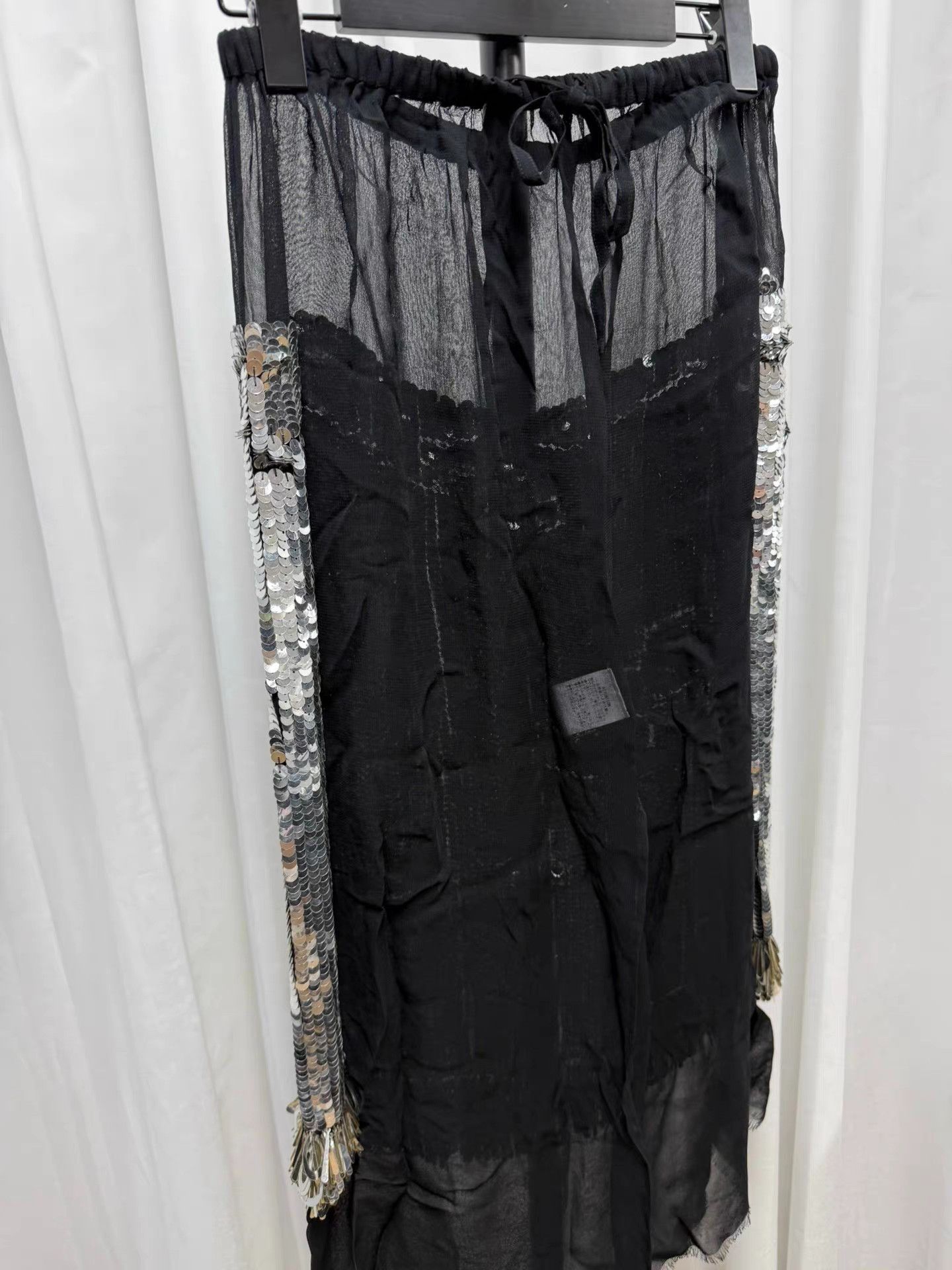 Dries Van Noten Dries van noten Heavy Sequin Midi Skirt K20 Size 24" / US 00 / IT 34 - 6 Thumbnail