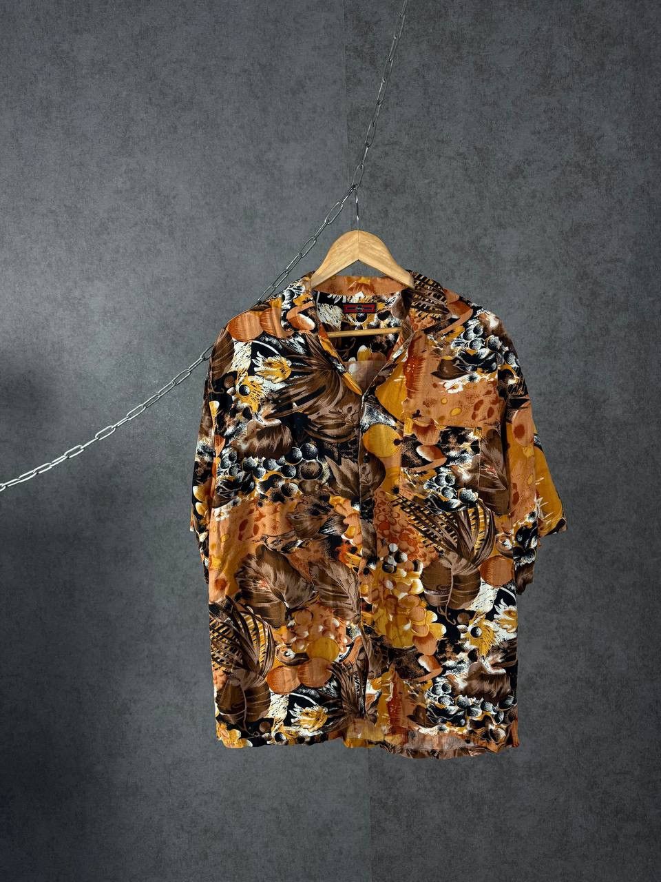 Vintage Art vintage crazy Hawaiian shirt Size US L / EU 52-54 / 3 - 1 Thumbnail