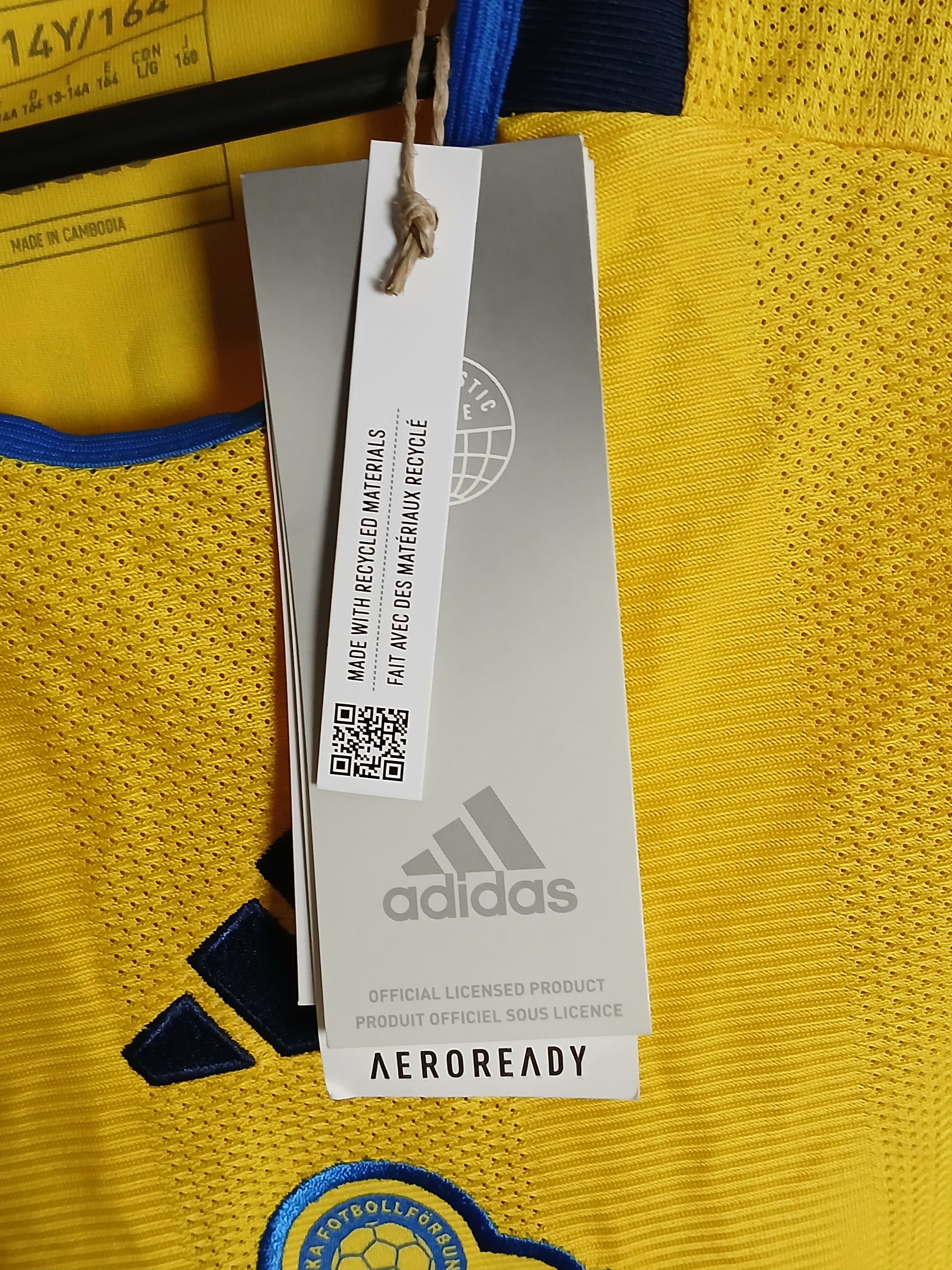 Adidas KIDS Sweden National Team 24/25 Home Football Jersey T-Shirt Size US S / EU 44-46 / 1 - 11 Thumbnail