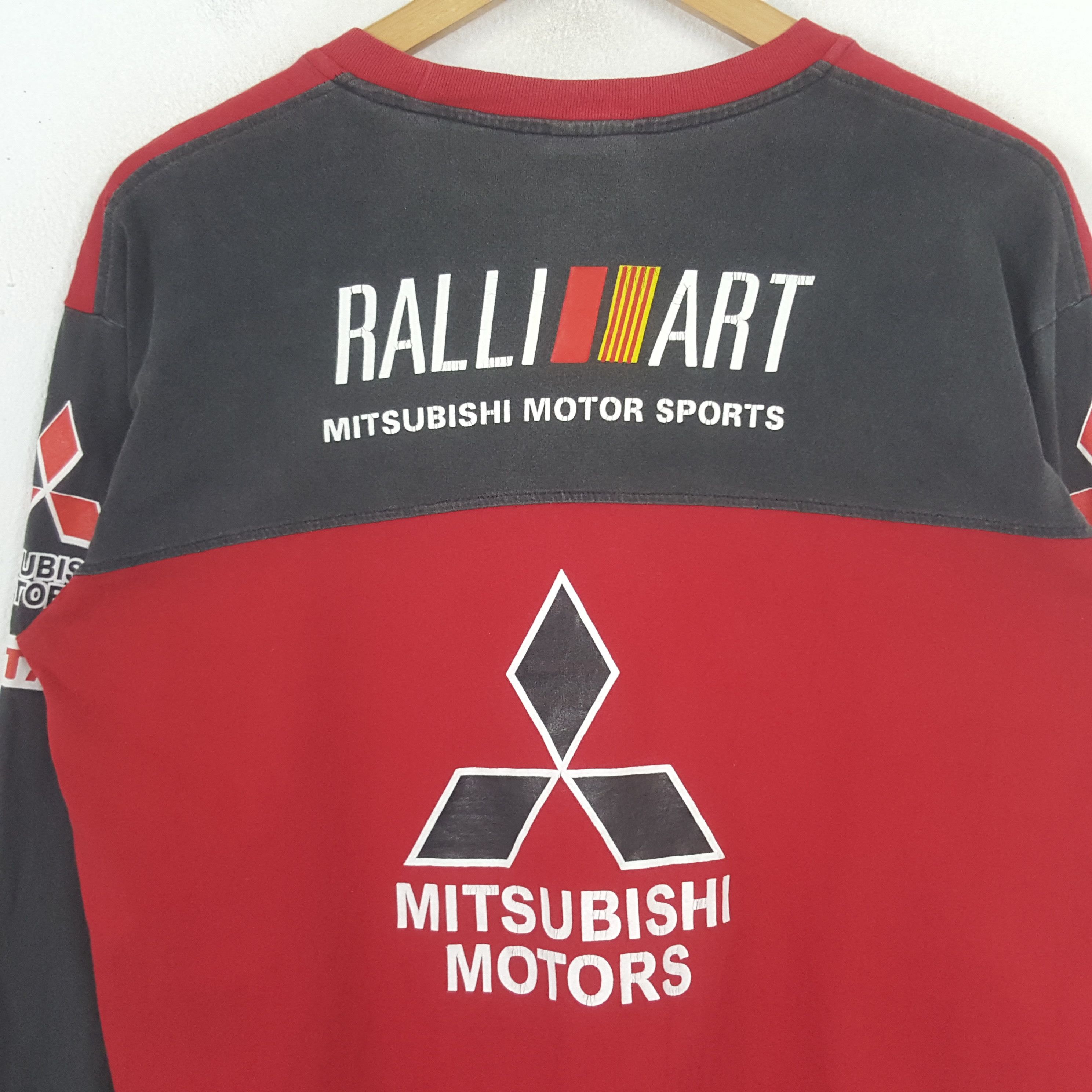 Other Vintage Mitsubishi Motors Racing Team Sweatshirt C285N77 Size US M / EU 48-50 / 2 - 4 Thumbnail