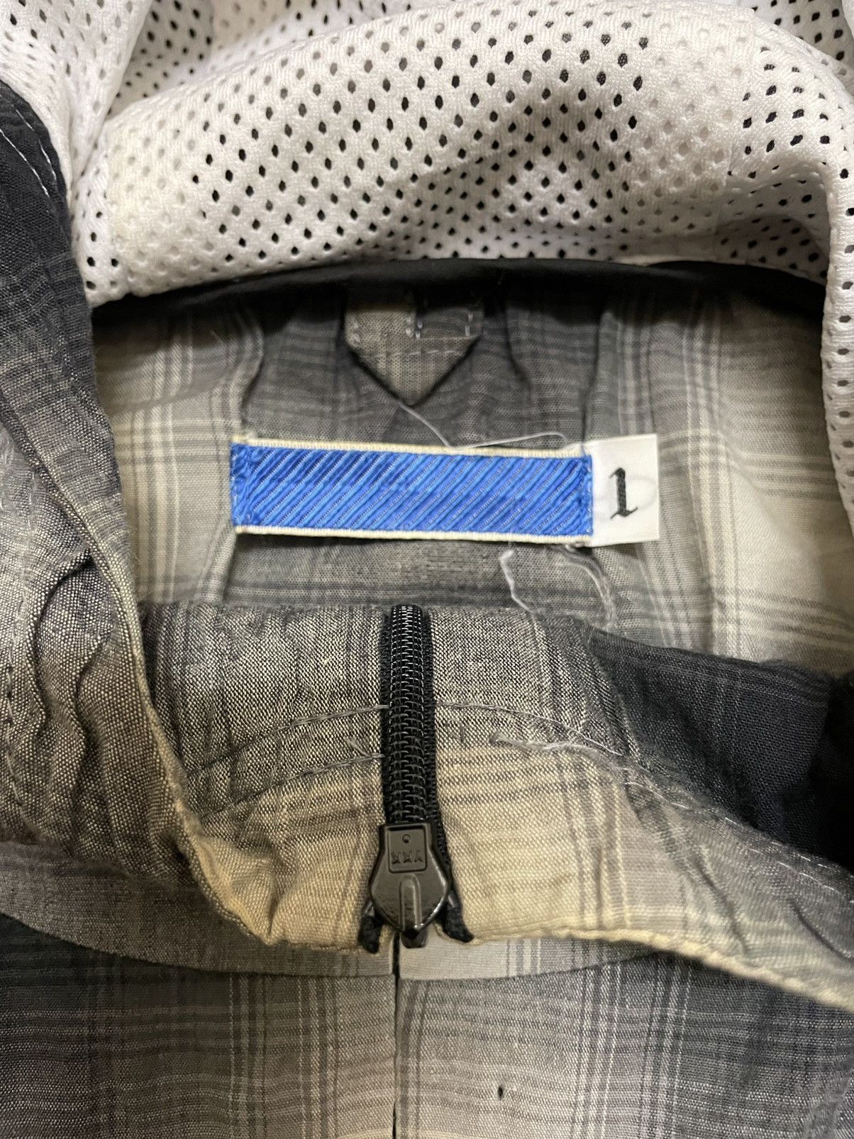 Number (N)ine Vtg 90s Number Nine Blue Bar Ombre Check Hooded Jacket Size US L / EU 52-54 / 3 - 14 Thumbnail