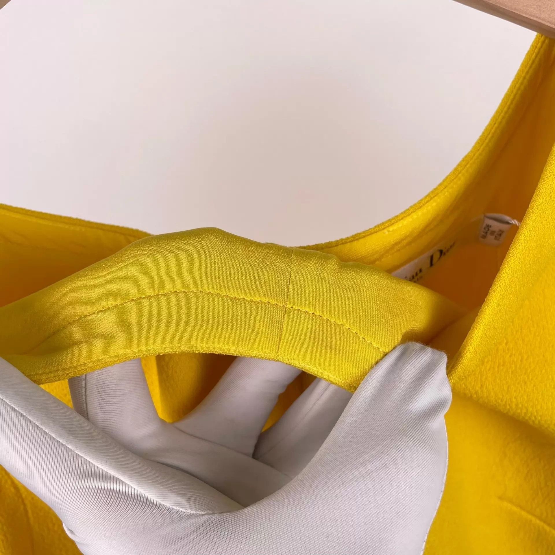 Dior Dior Sleeveless Yellow Dress 38 260426ZZYLZ04 Size S / US 4 / IT 40 - 7 Thumbnail