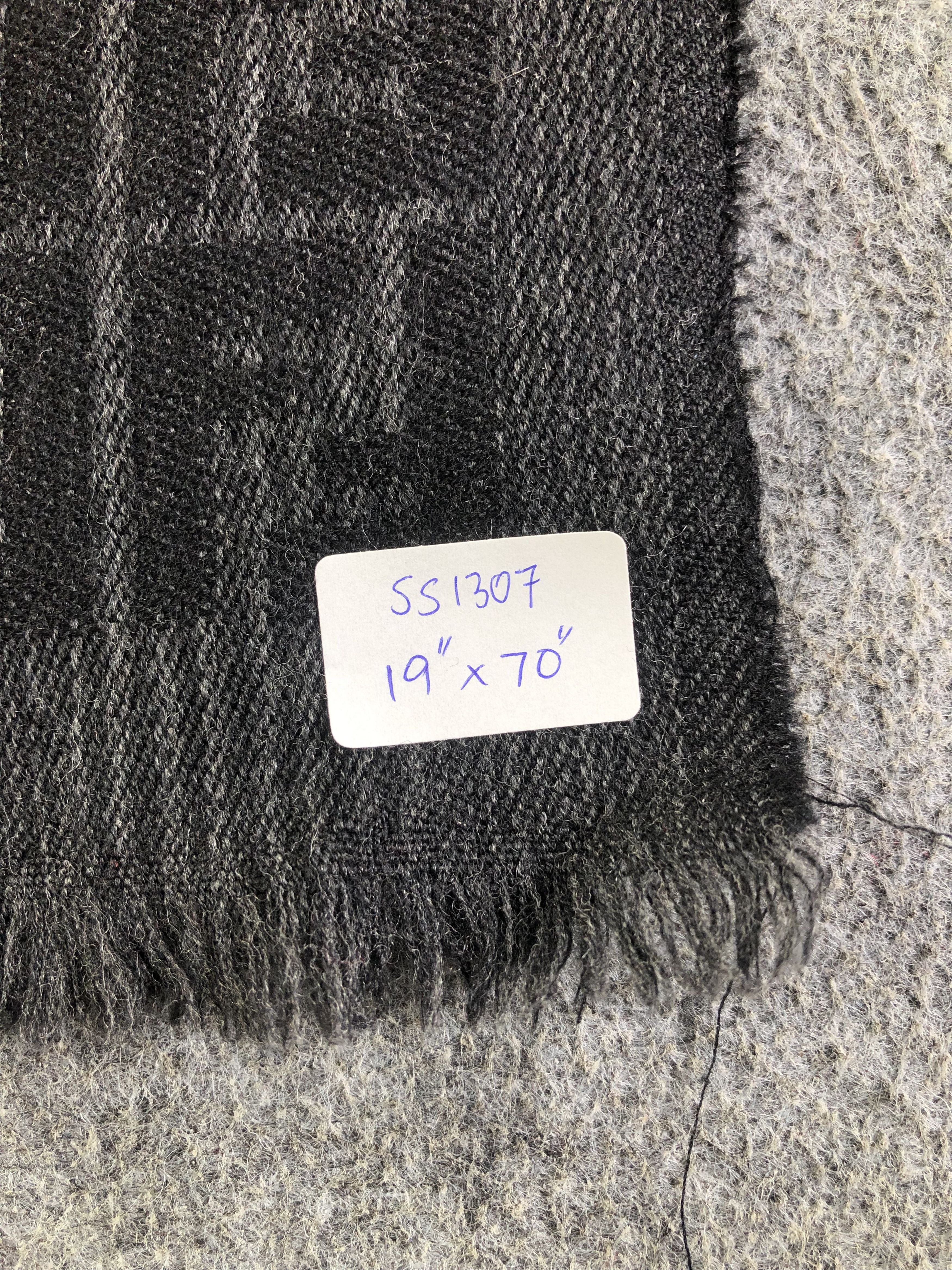 Vintage Fendi BLACKOUT Wool Scarf / Muffler / Neckwear SS1307 Size ONE SIZE - 3 Thumbnail