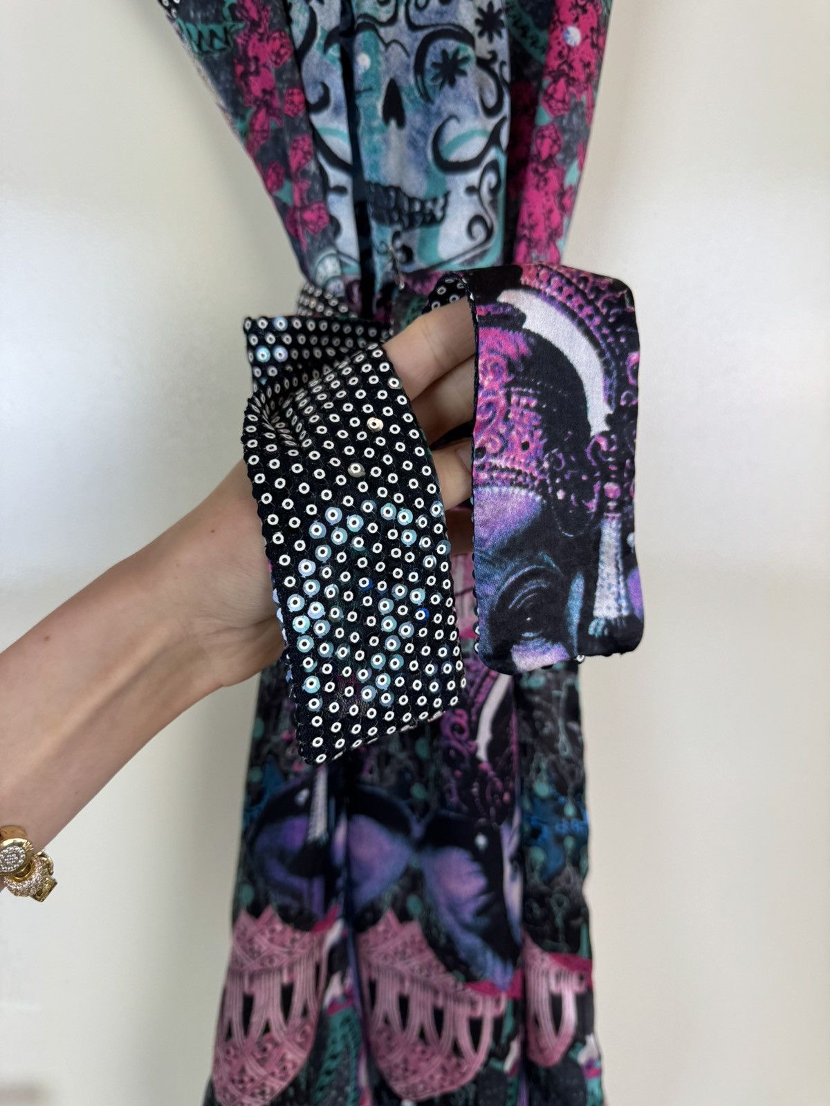 Custo Barcelona Custo Barcelona icon silk Ganesha Hindi print sequins dress Size XS / US 0-2 / IT 36-38 - 5 Thumbnail