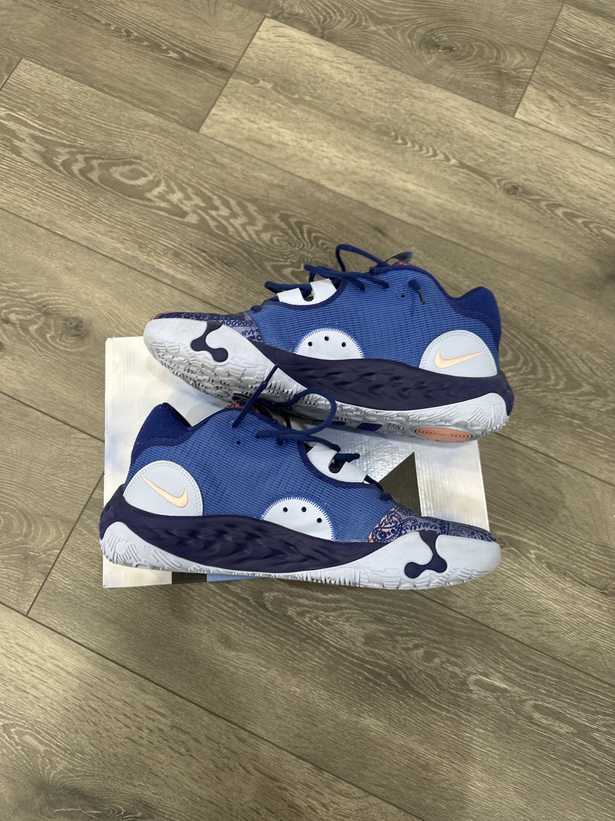 Nike Pg 6 blue paisley Size US 12 / EU 45 - 7 Thumbnail