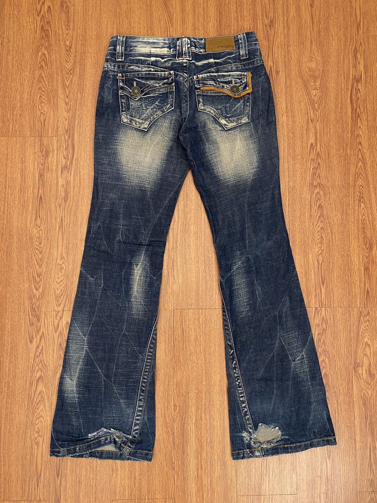 Lolita flare jeans