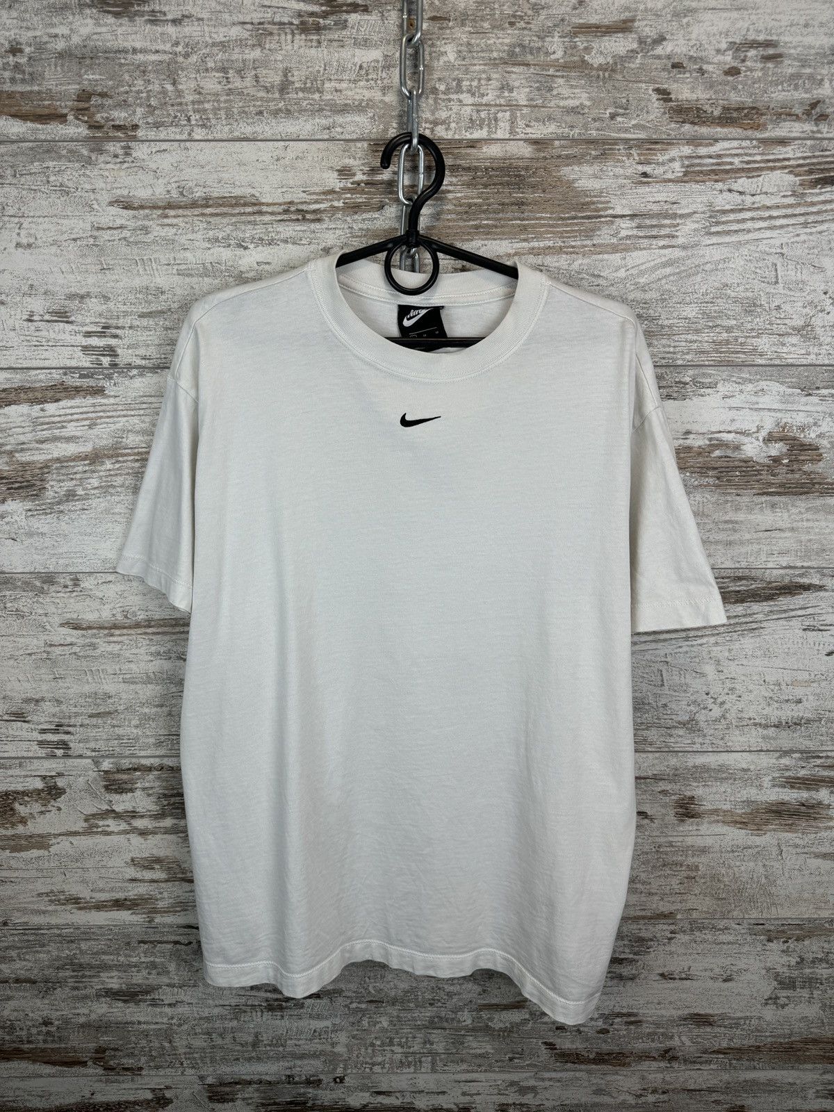 Nike Apparel Nike Middle Swoosh T Shirt Nike Sportswear Swoosh