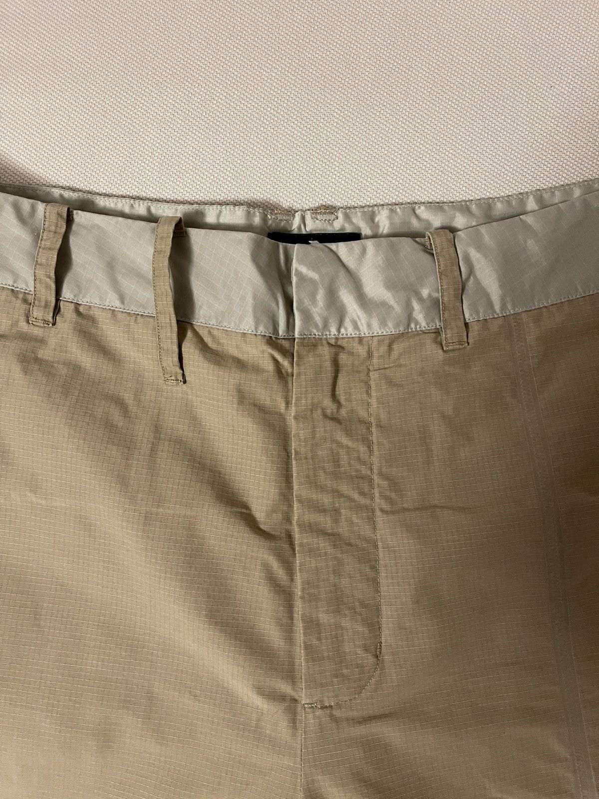 A-COLD-WALL* × Converse Converse x A-COLD-WALL* Pleat Trousers Limited Edition Beige Size US 34 / EU 50 - 6 Thumbnail