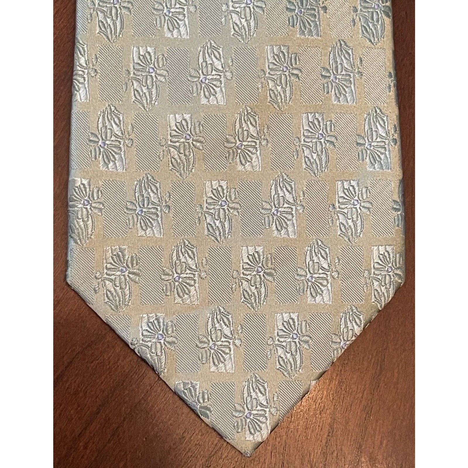 Club Room Club Room Green 100% Silk Men’s Neck Tie Made In China Size ONE SIZE - 1 Thumbnail