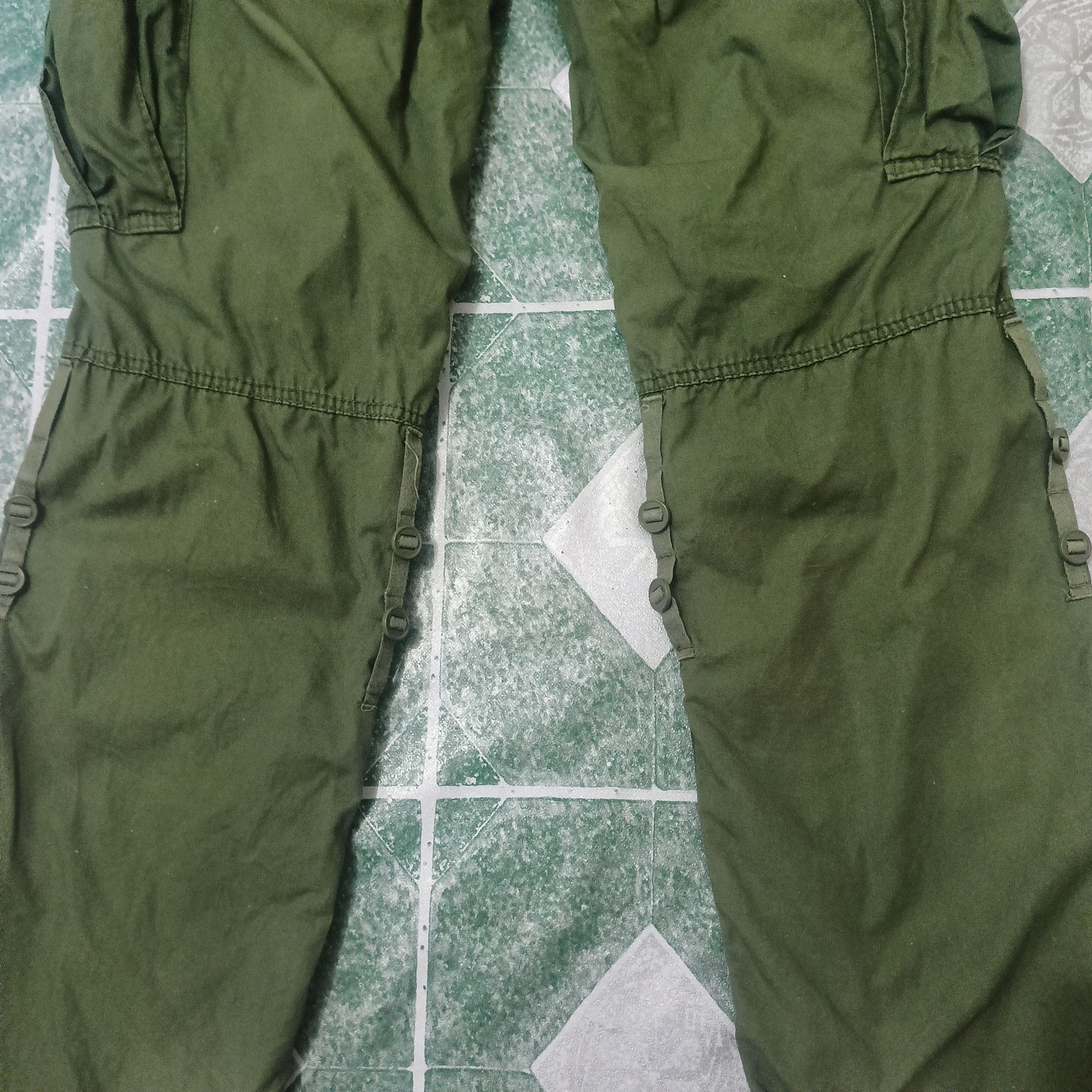 Japanese Brand Vintage Military Bondage Cargo Pants Size US 32 / EU 48 - 10 Thumbnail