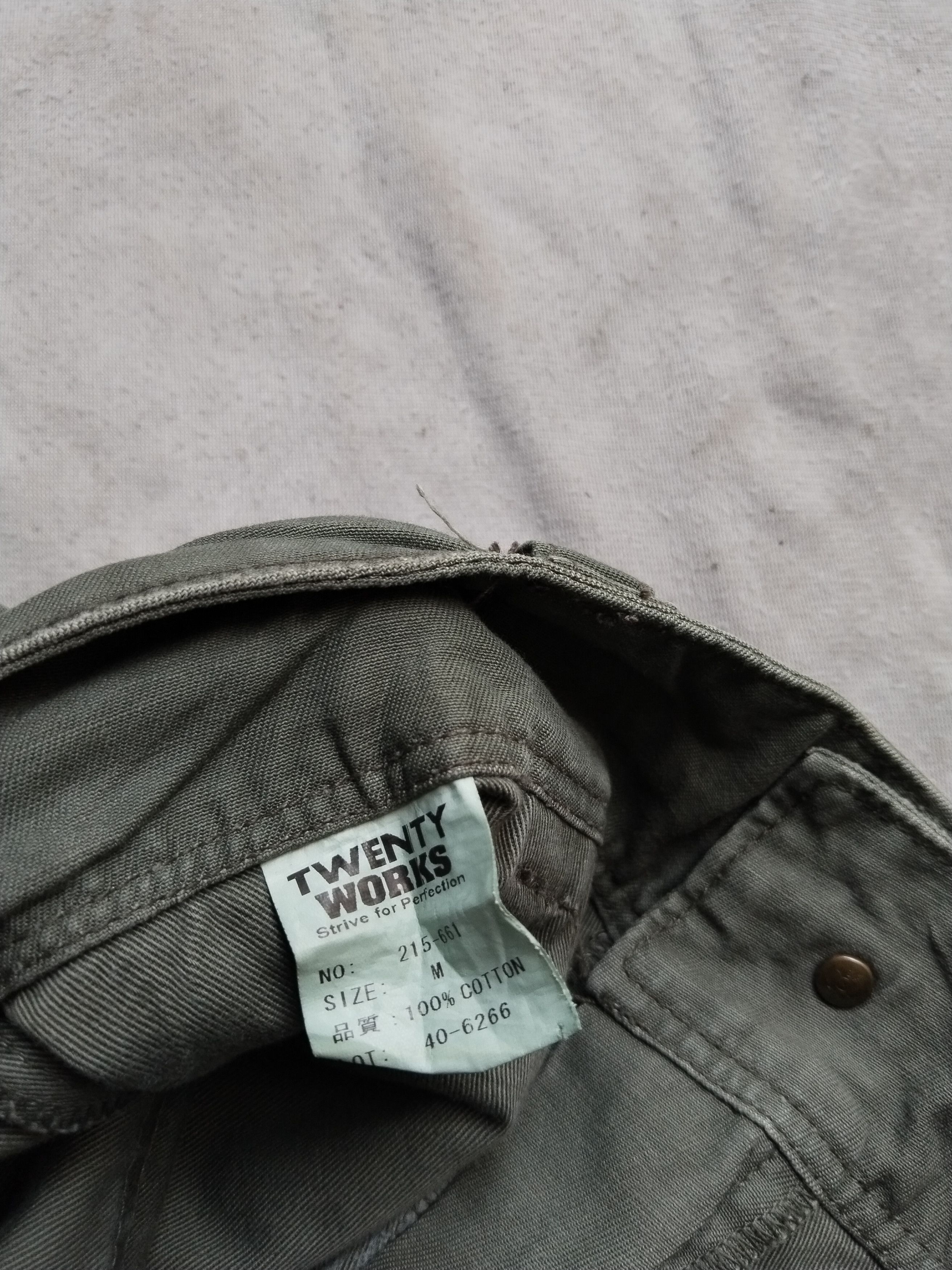 Le Grande Bleu (L.G.B.) Twenty works wringkled knee flared pant Size US 30 / EU 46 - 5 Thumbnail