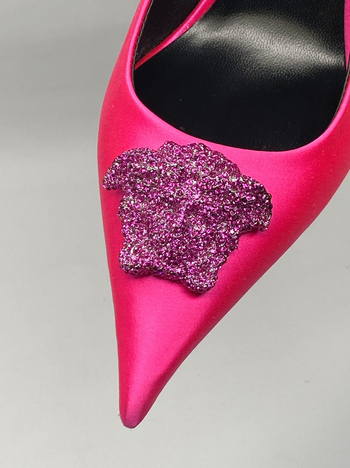 Versace Versace La Medusa Embellished Slingback Pump size 37.5 Size US 7.5 / IT 37.5 - 7 Thumbnail