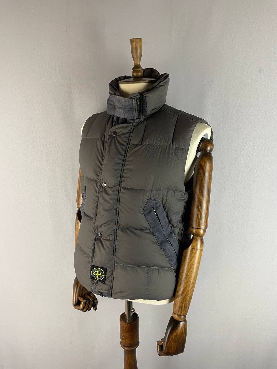 Stone Island Stone Island Down Vest Dark Grey Size US XL / EU 56 / 4 - 1 Thumbnail